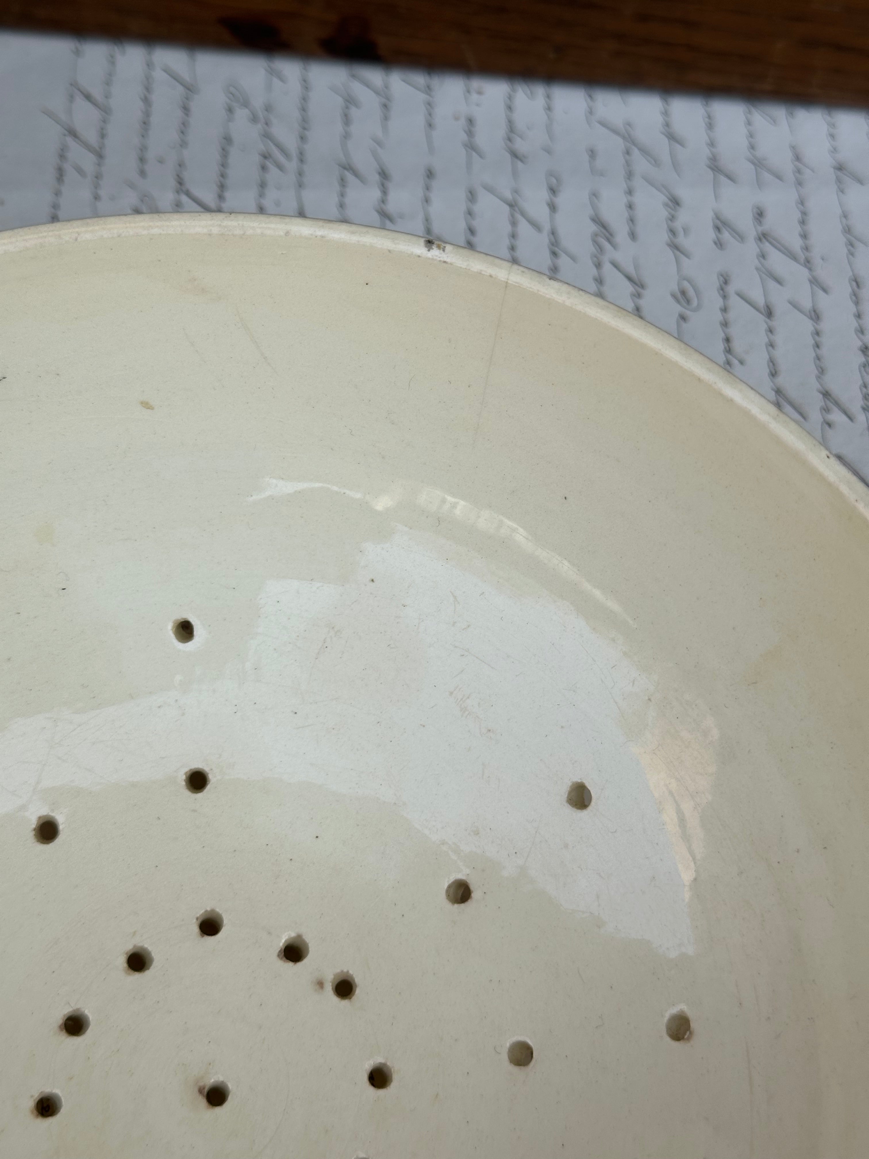 small colander dish Creil et Montereau HBCM