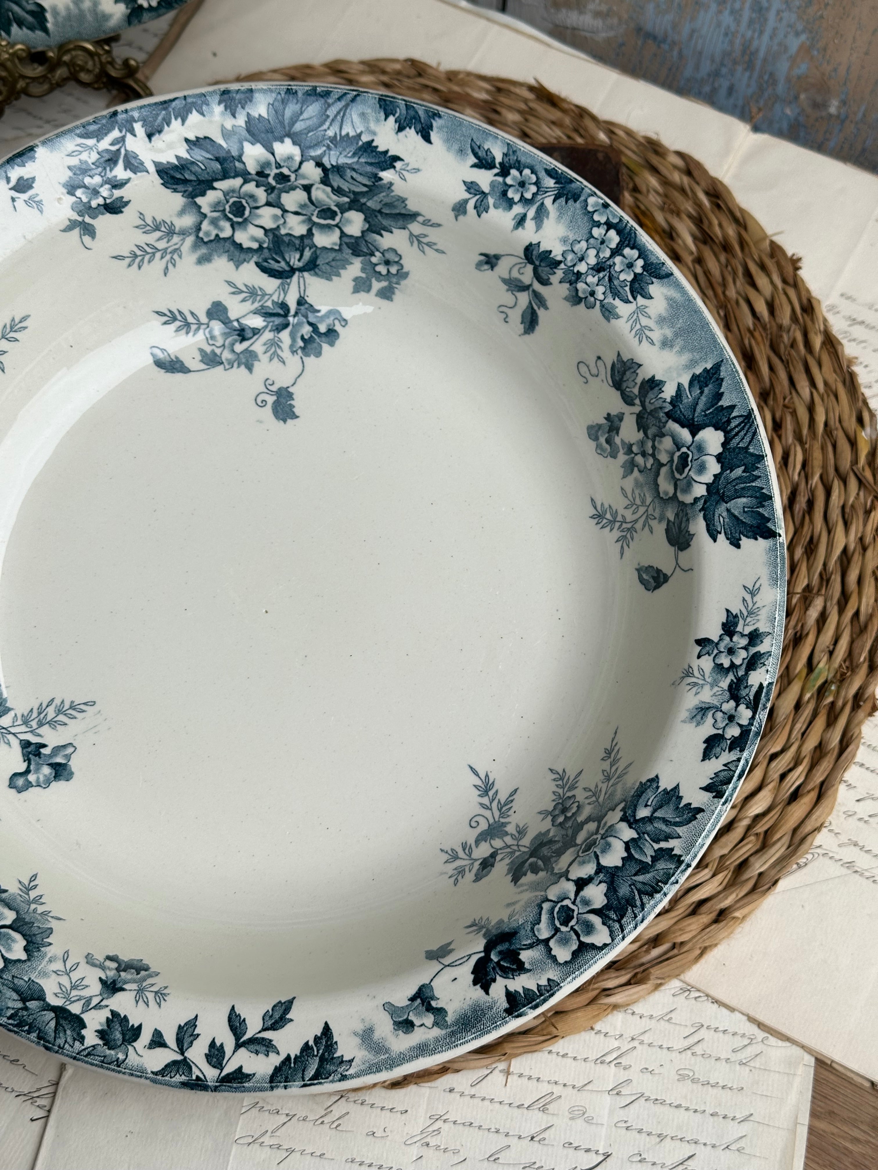 Plat creux Saint Amand Hamage modèle Marie- Louise