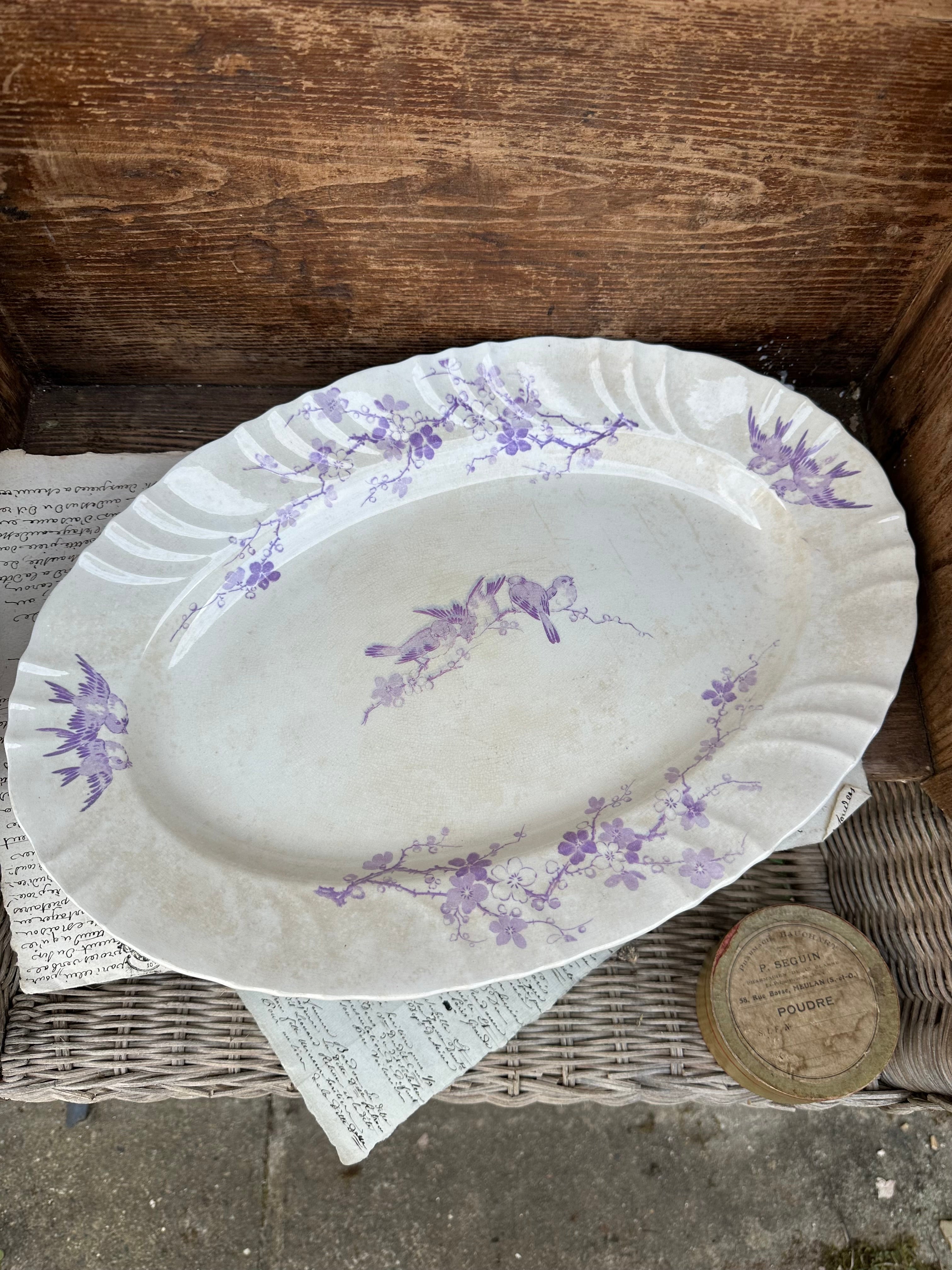 Reserved M - Longwy mauve dinnerware pieces