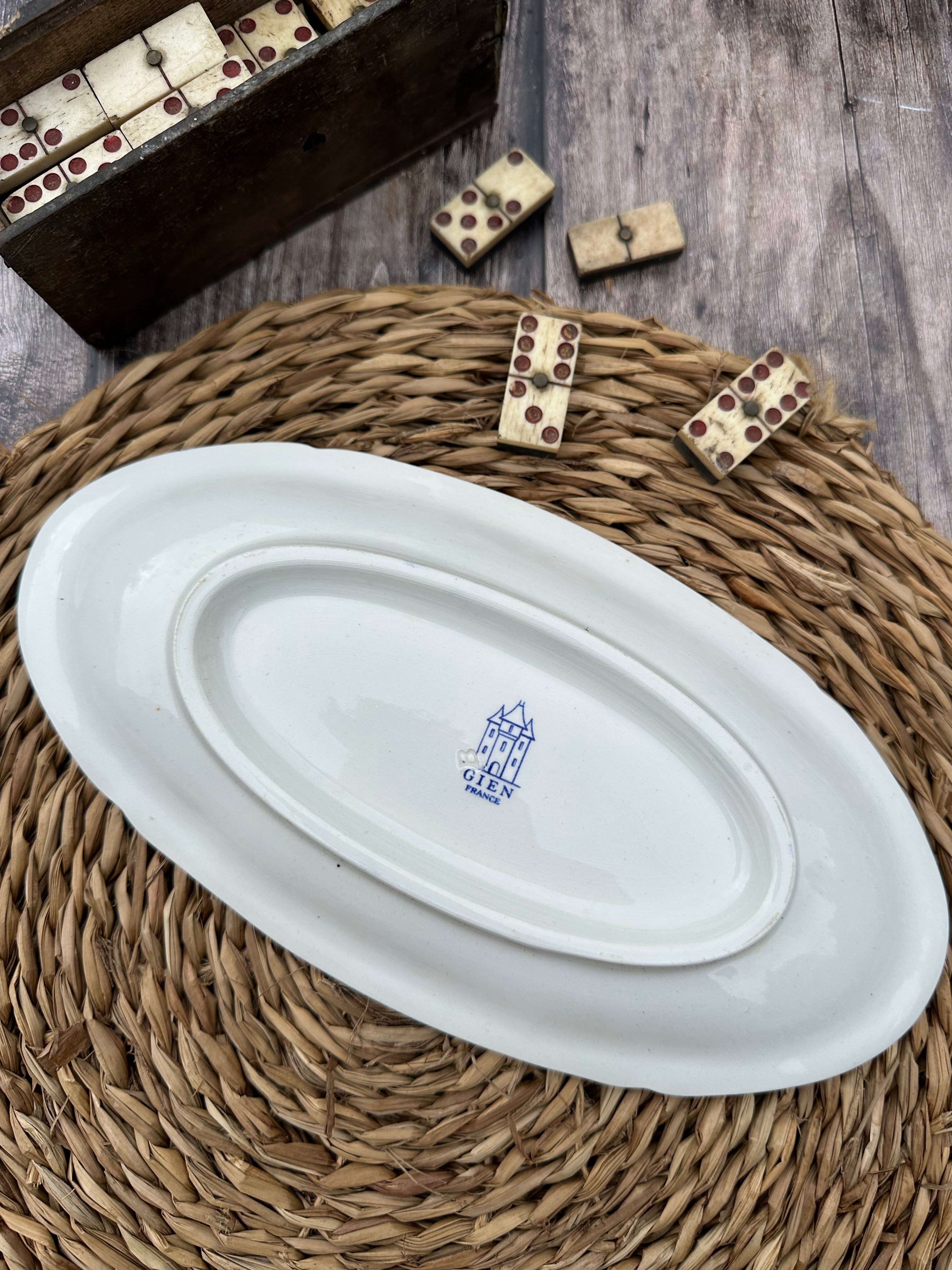 Gien dish