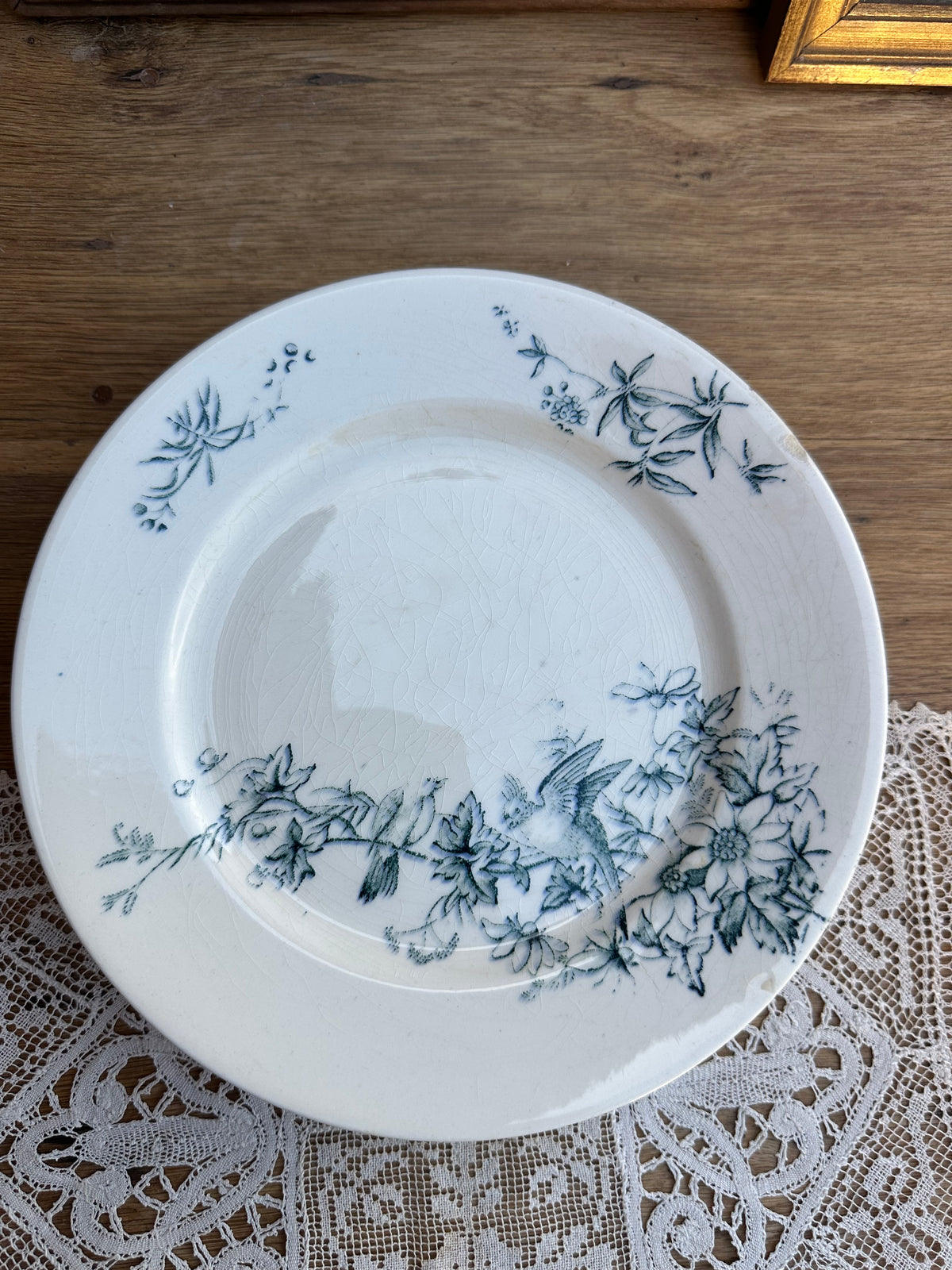Plat piédouche Longwy modèle Mignon