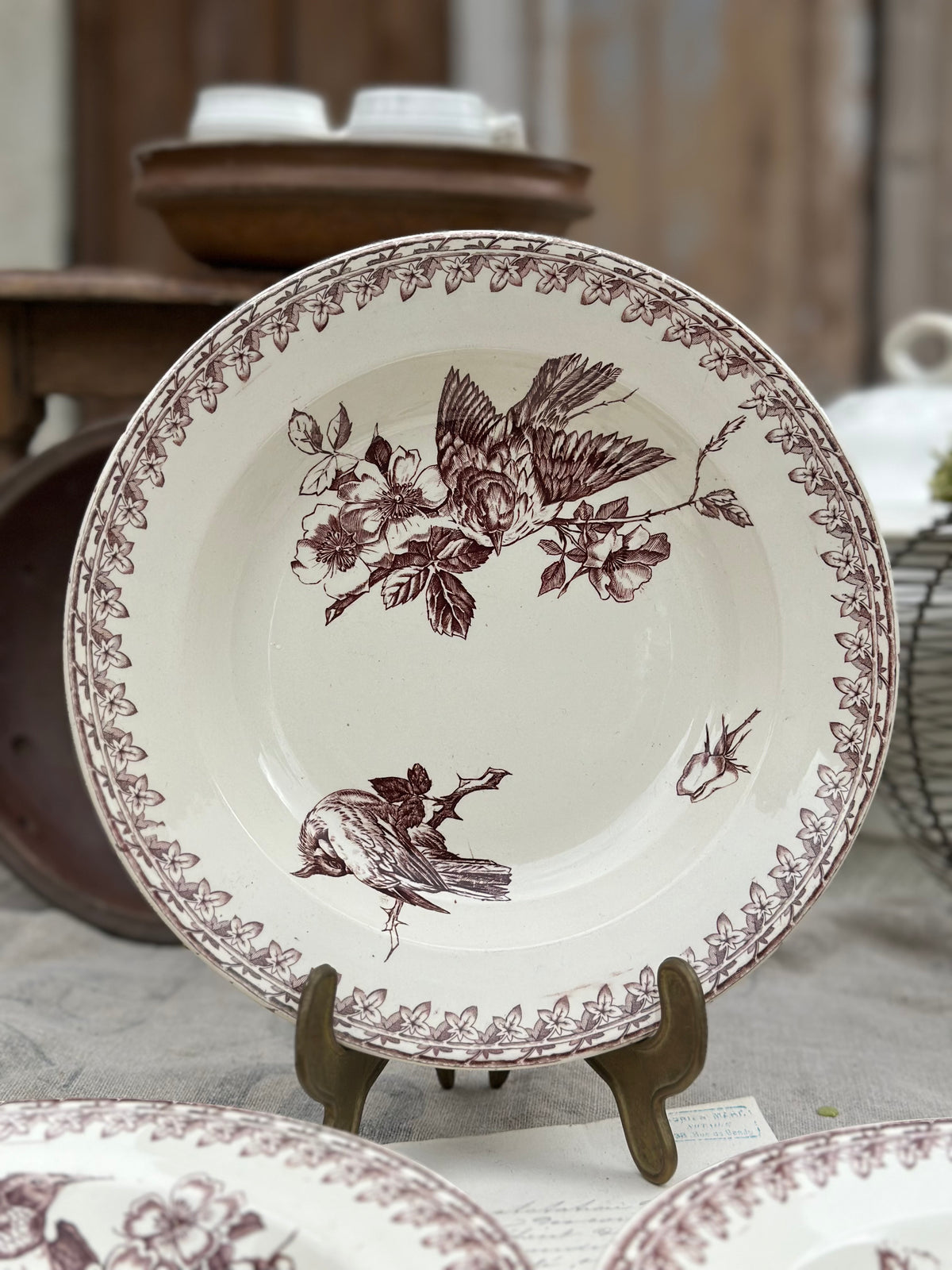 I. Assiette creuse Sarreguemines modèle Buffon