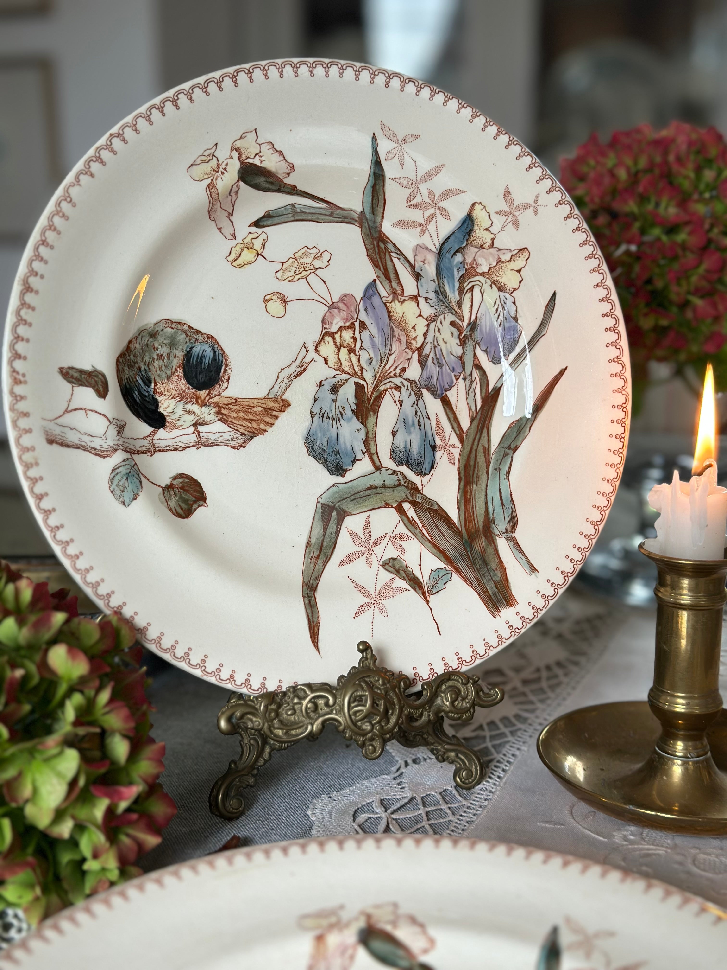 Assiette polychrome Longwy Oiseau