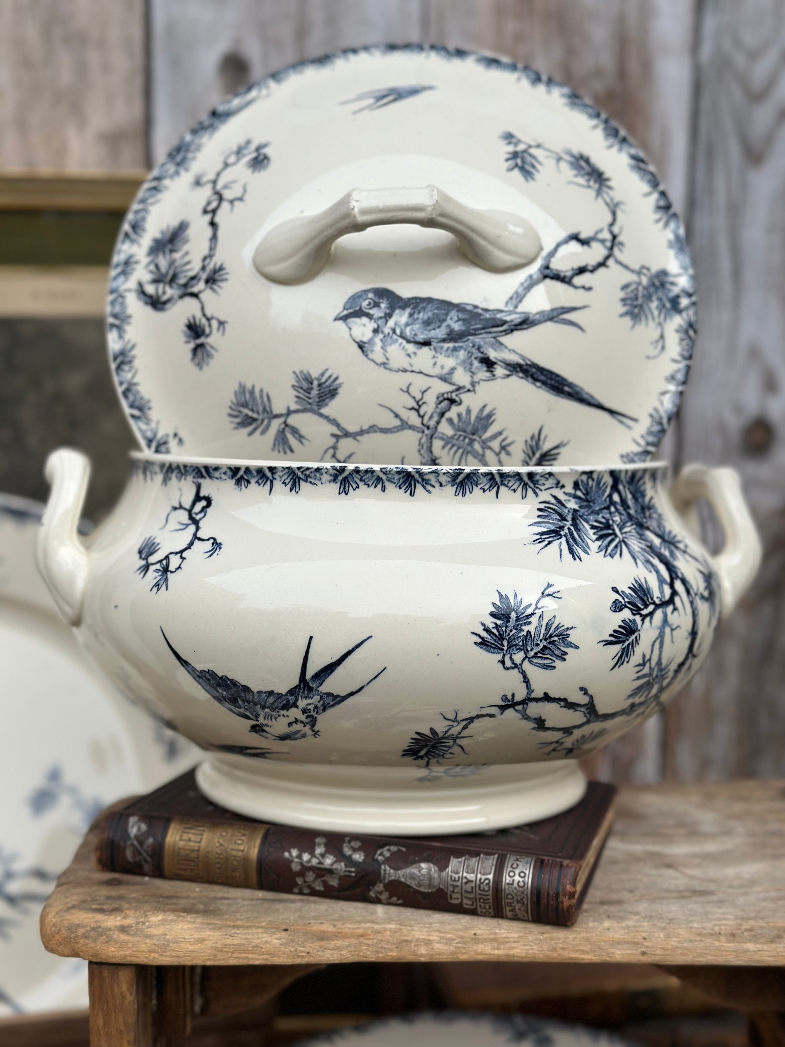 Grande soupière Gien modèle Provençal