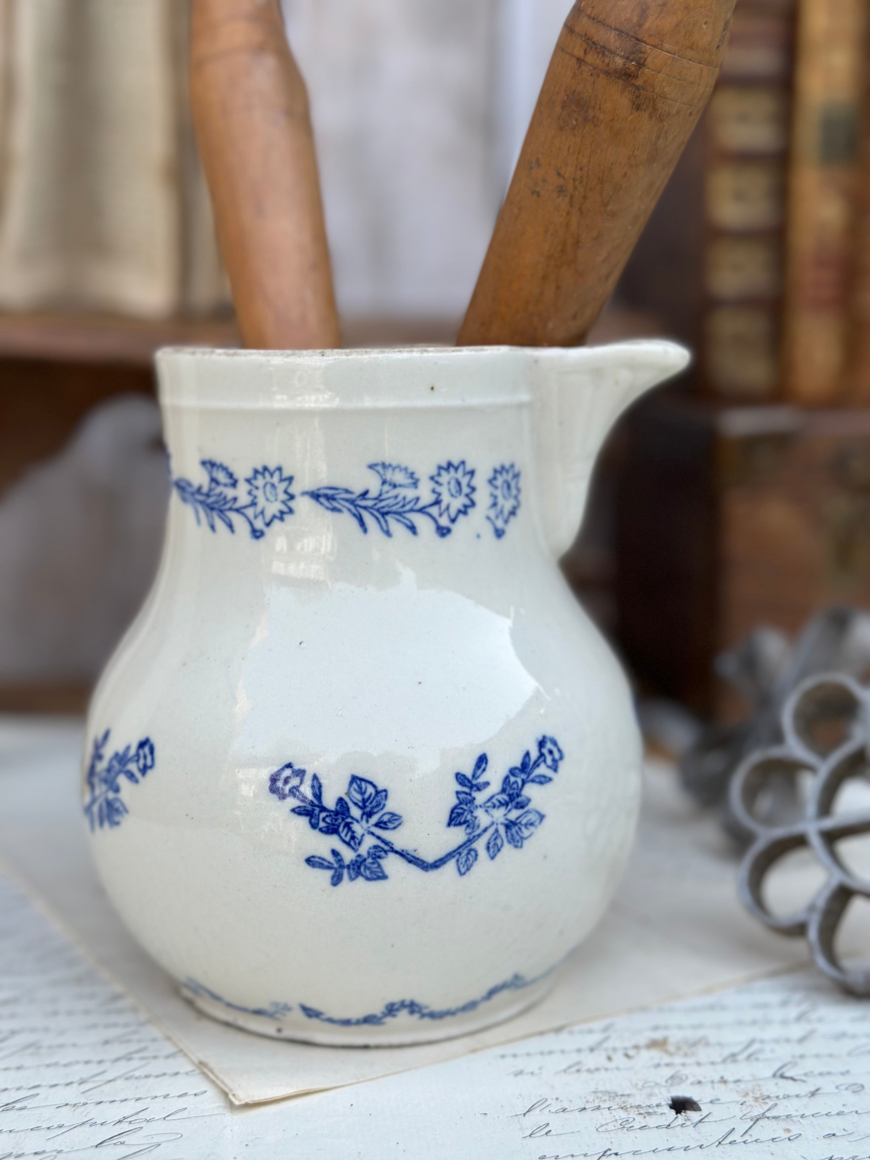 St Uze pitcher