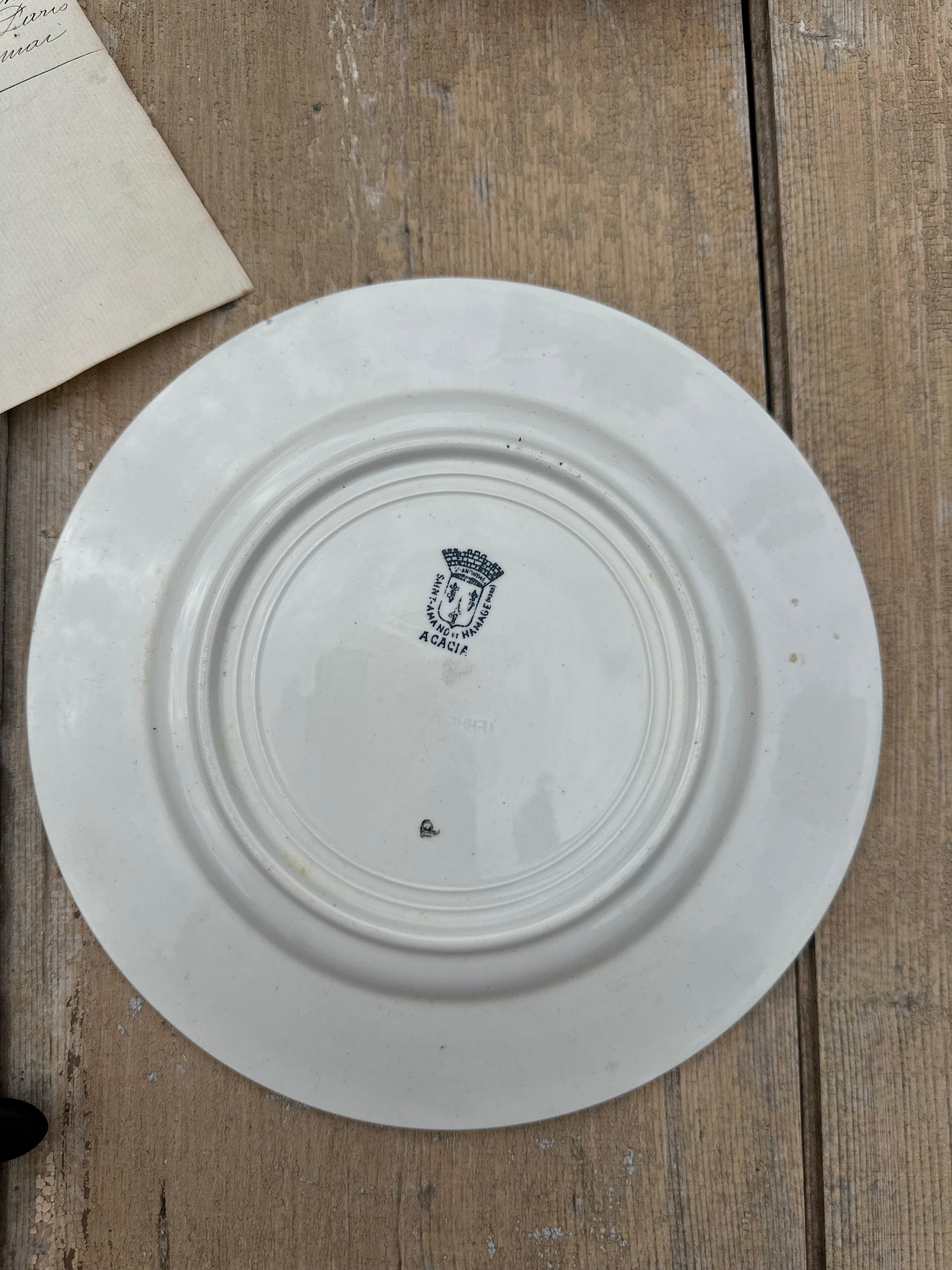 II. Set of 6 mismatched dinner plates