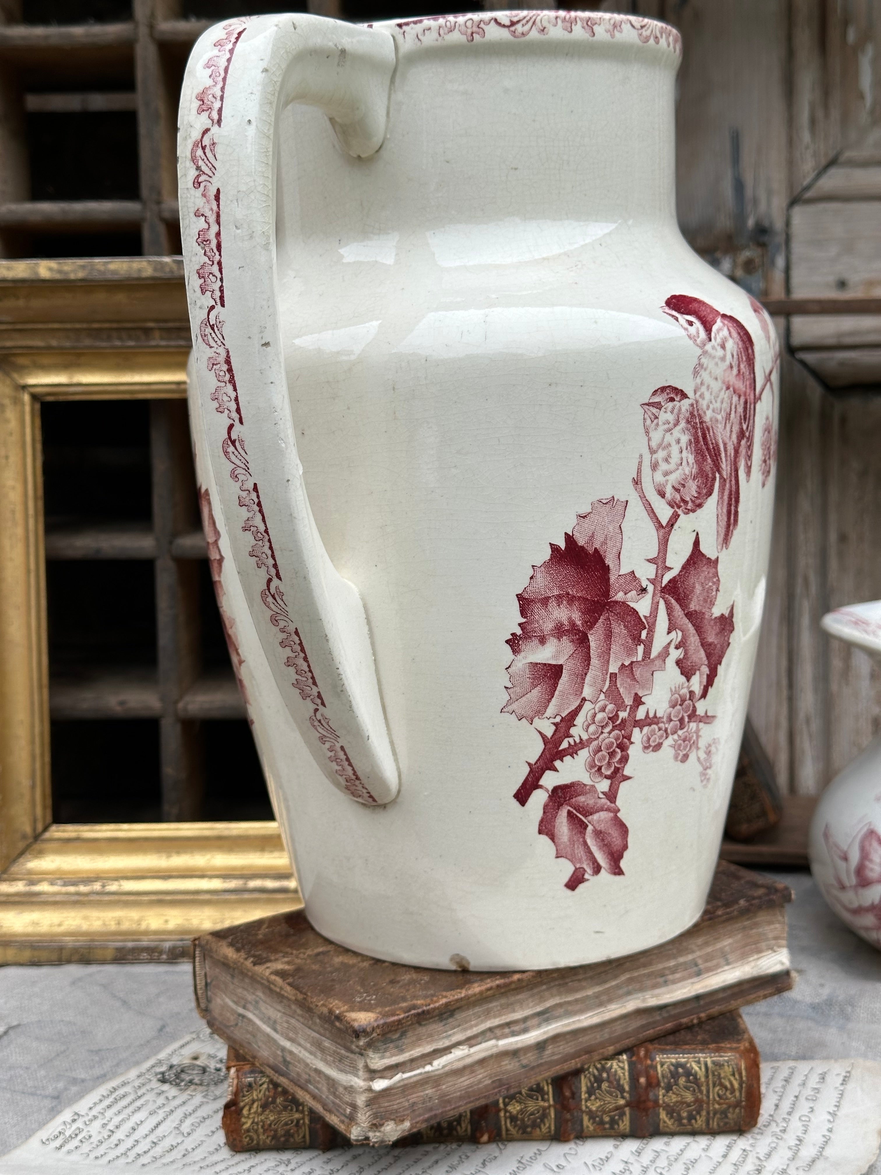 Large Choisy le Roi pitcher, Marseille model