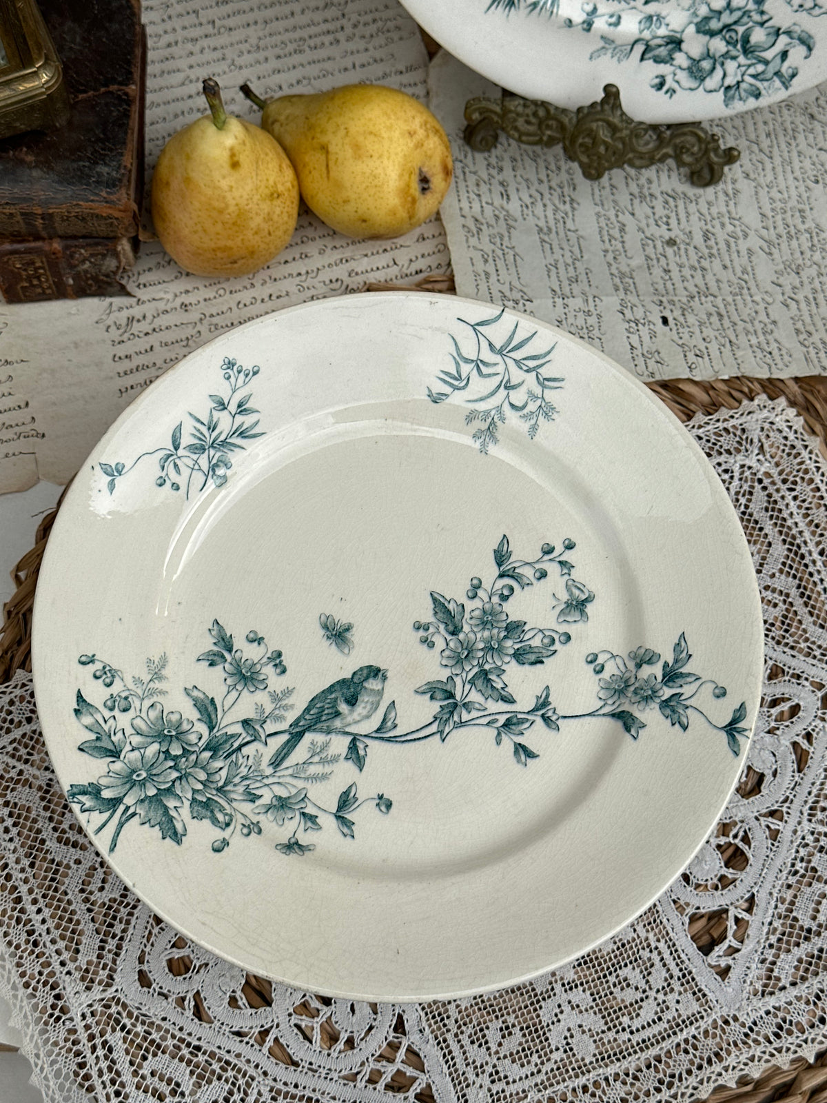 Plat piédouche Longwy modèle Mignon