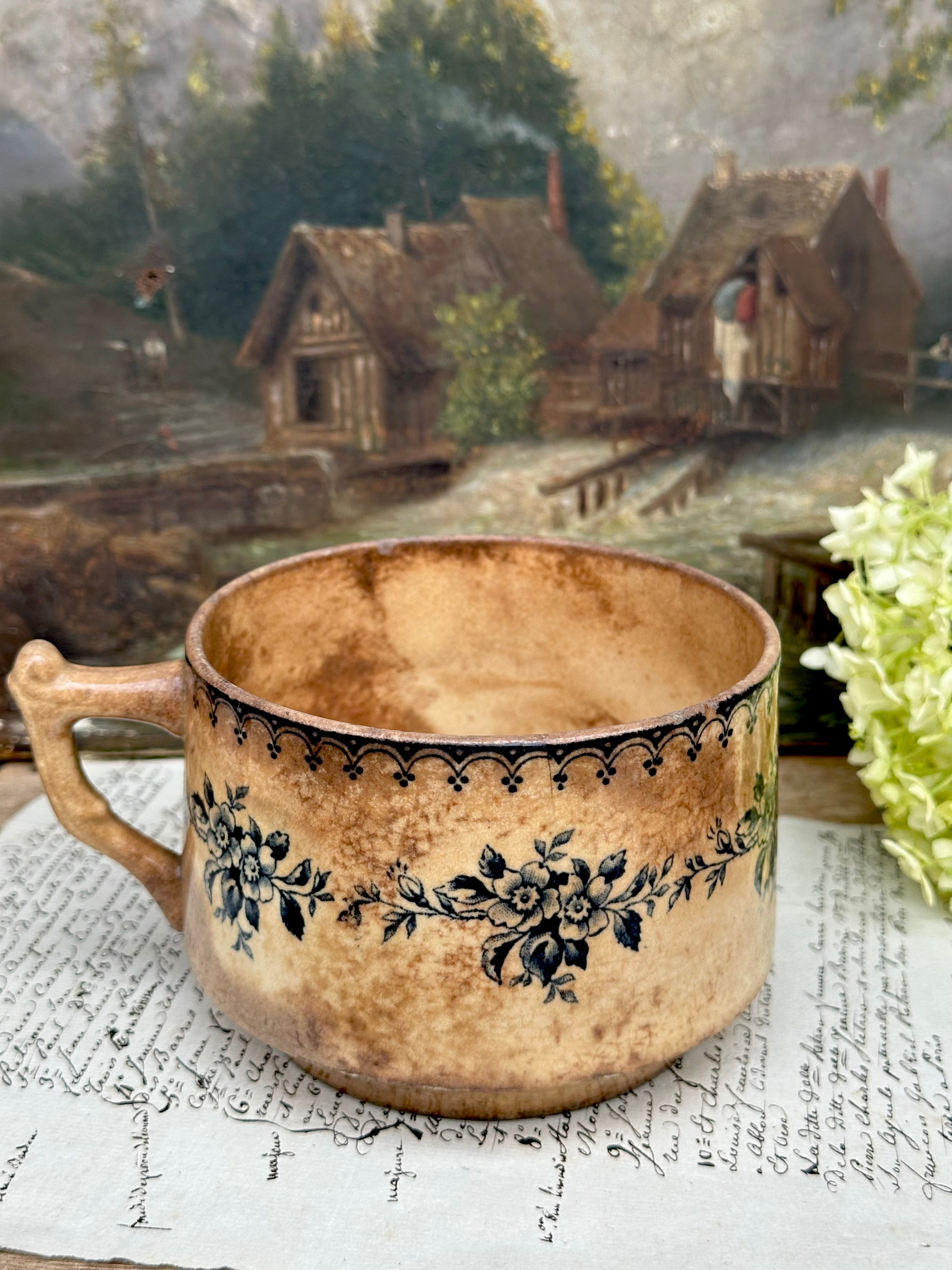 Exceptional large Gien Arcachon hot chocolate cup