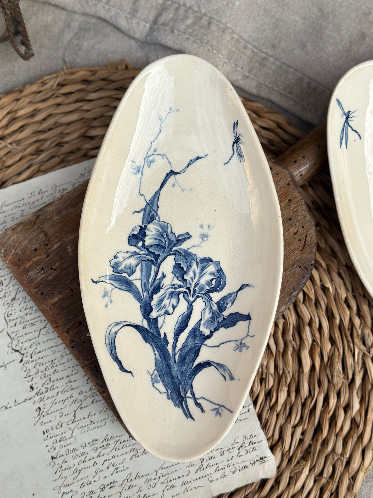 I. Ravier Gien Iris pattern
