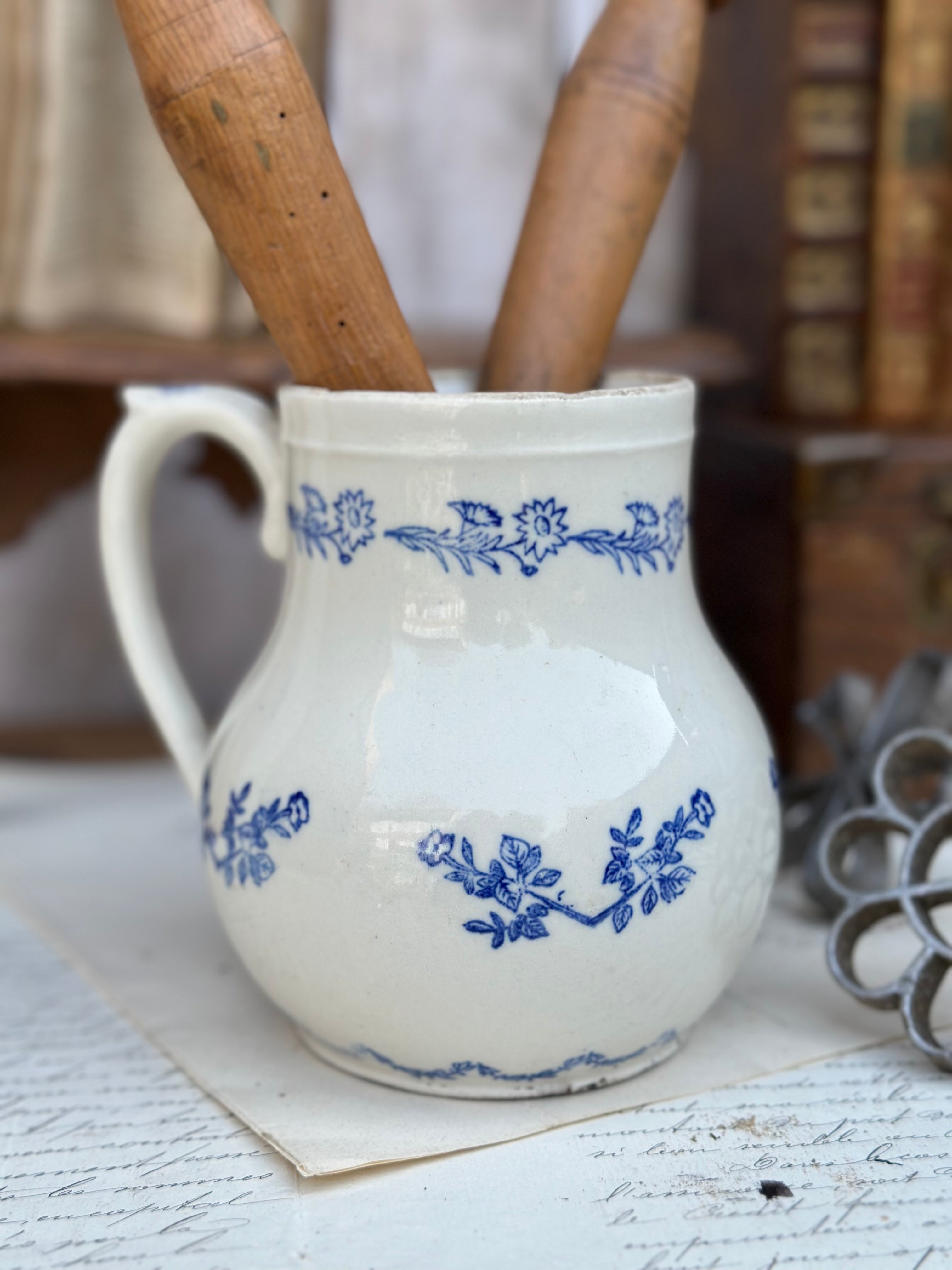 St Uze pitcher