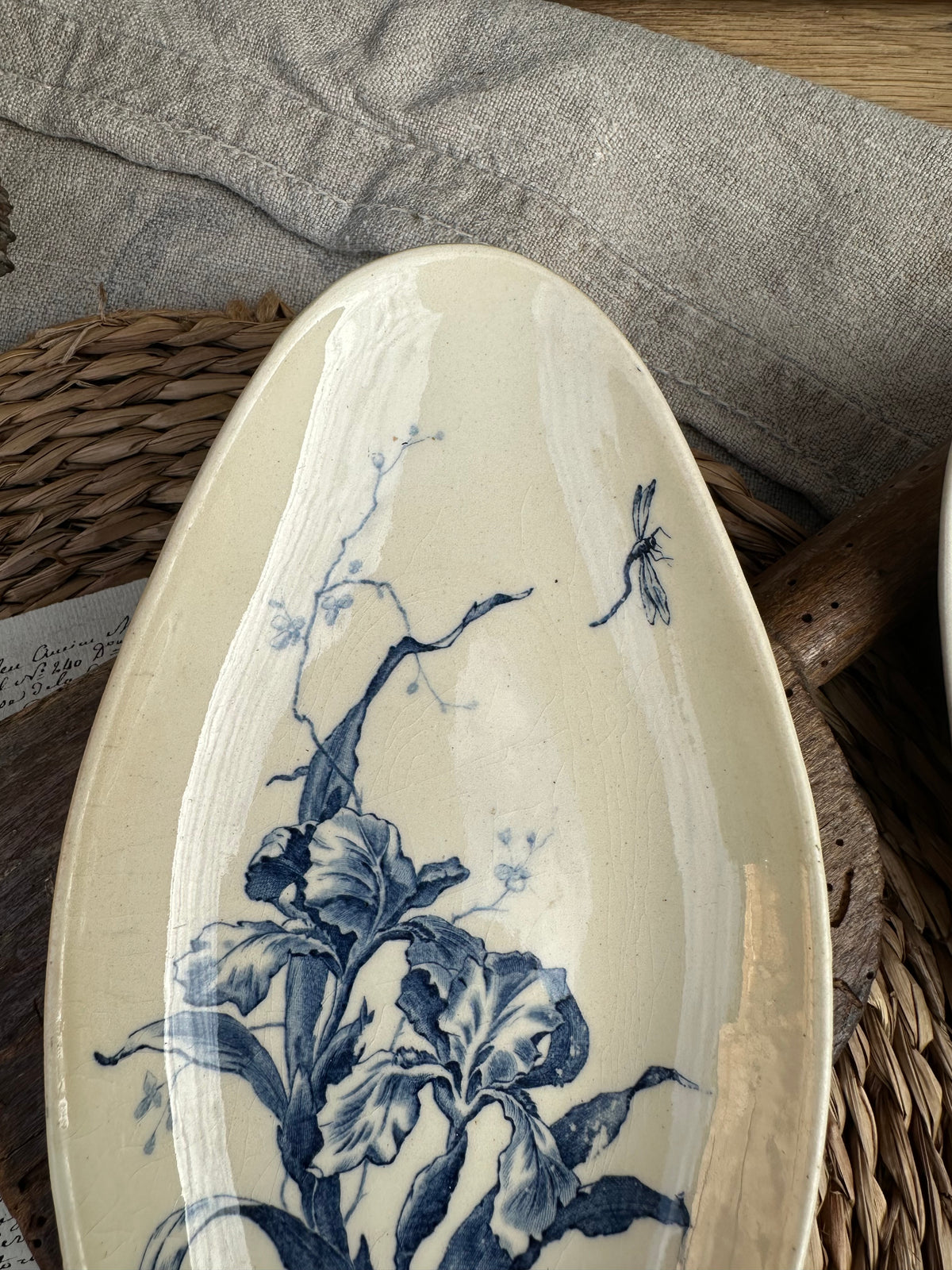 I. Ravier Gien Iris pattern