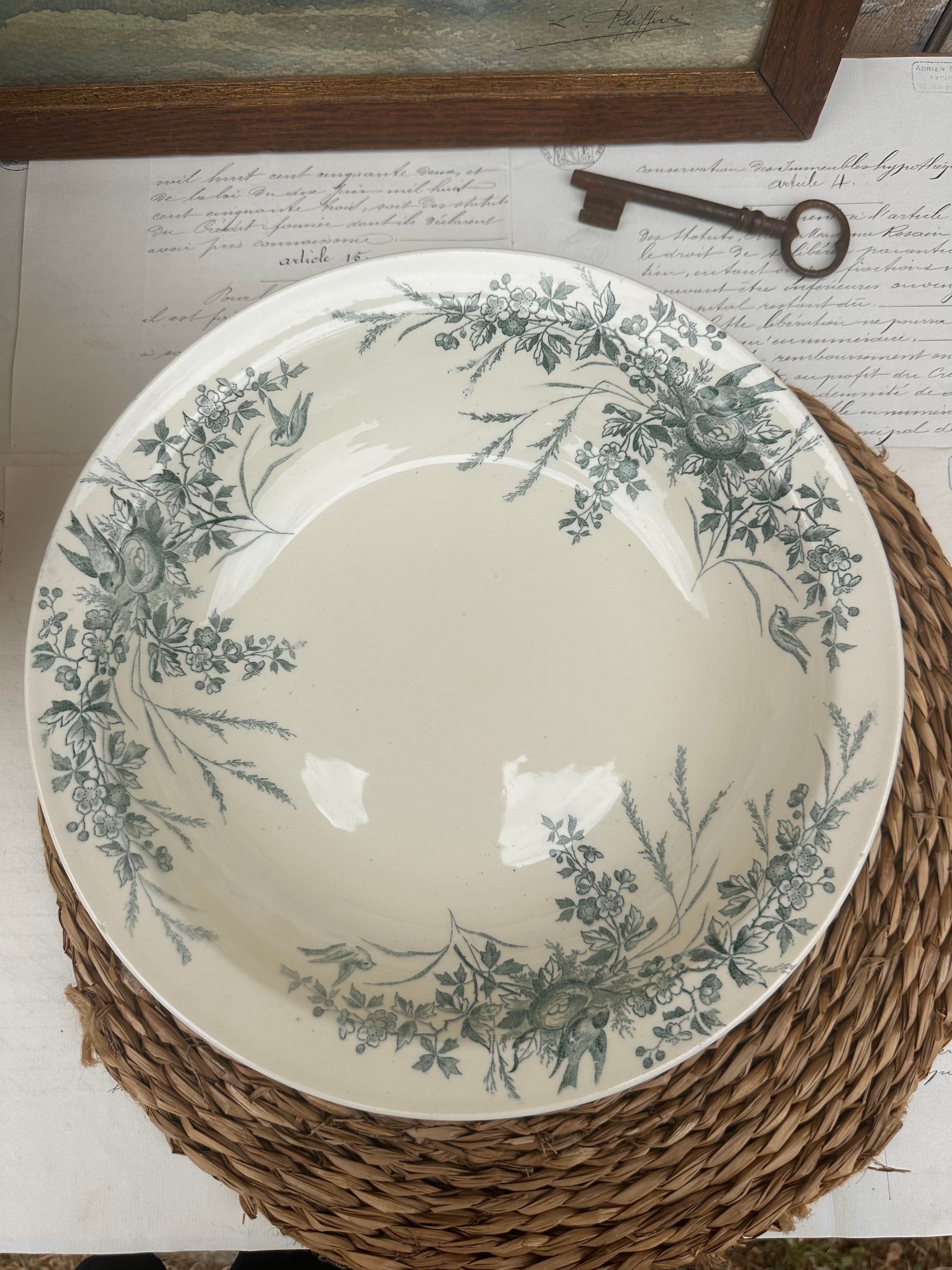Plat creux Creil et Montereau modèle Linotte