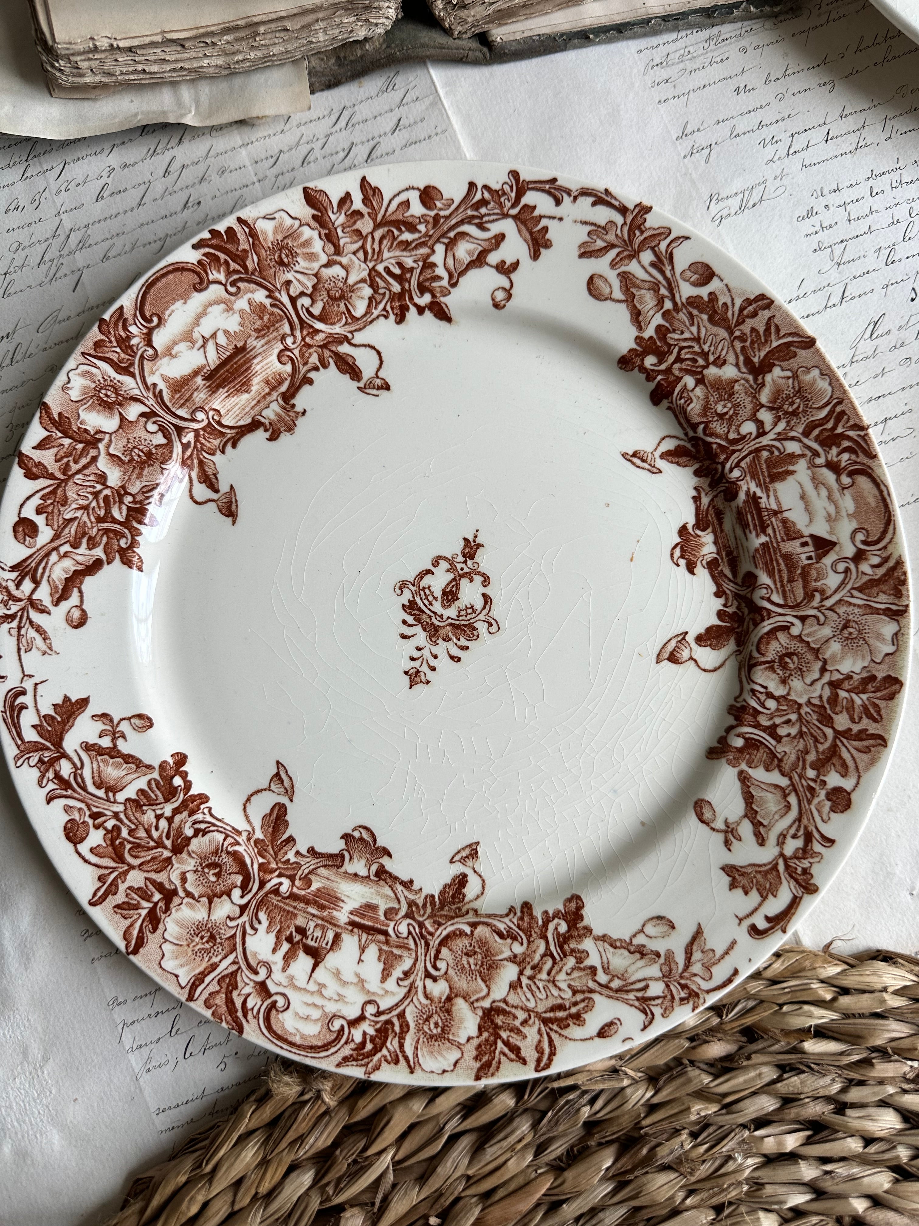 Suite de 6 assiettes à dessert dépareillées, Lunéville Fauvette, Badonviller Marine
