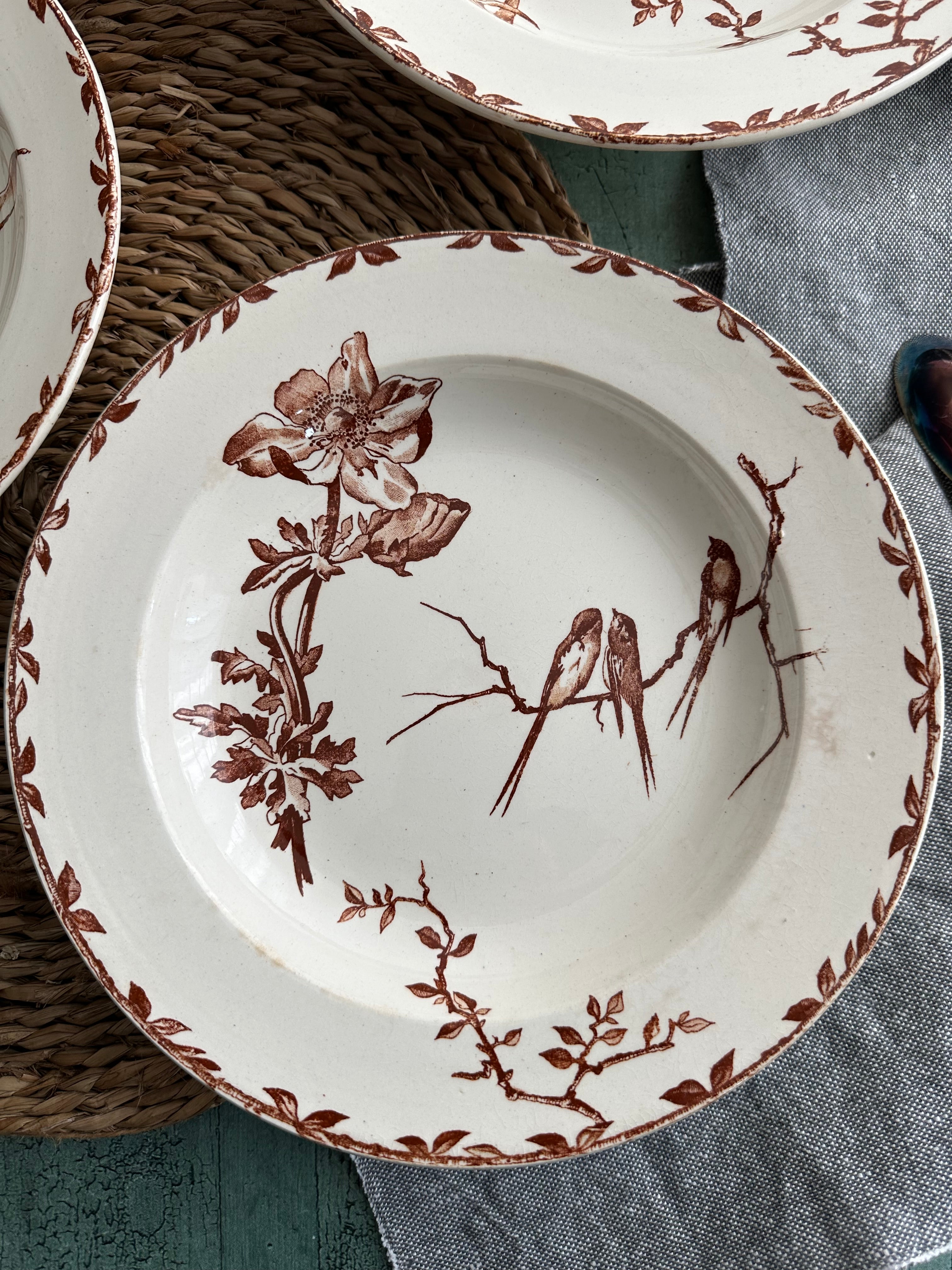 Set of 6 Choisy le Roi Oxford soup plates