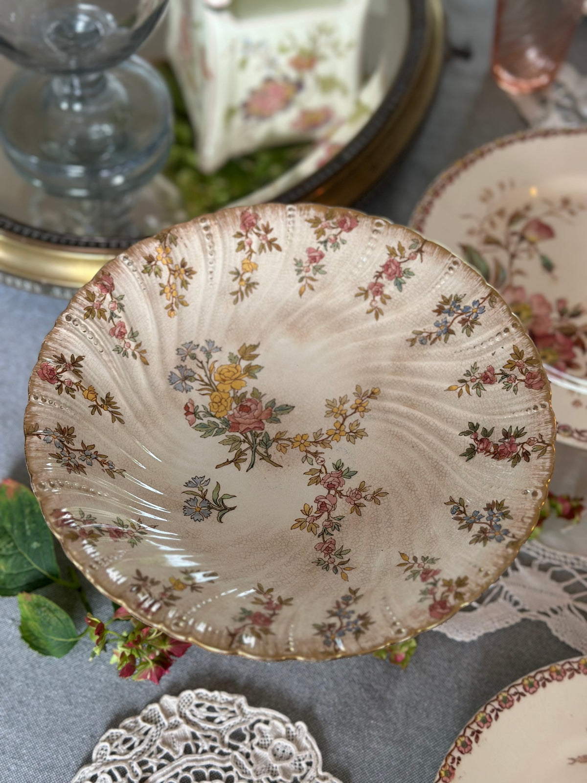 Compotier polychrome Sarreguemines modèle Louis XV