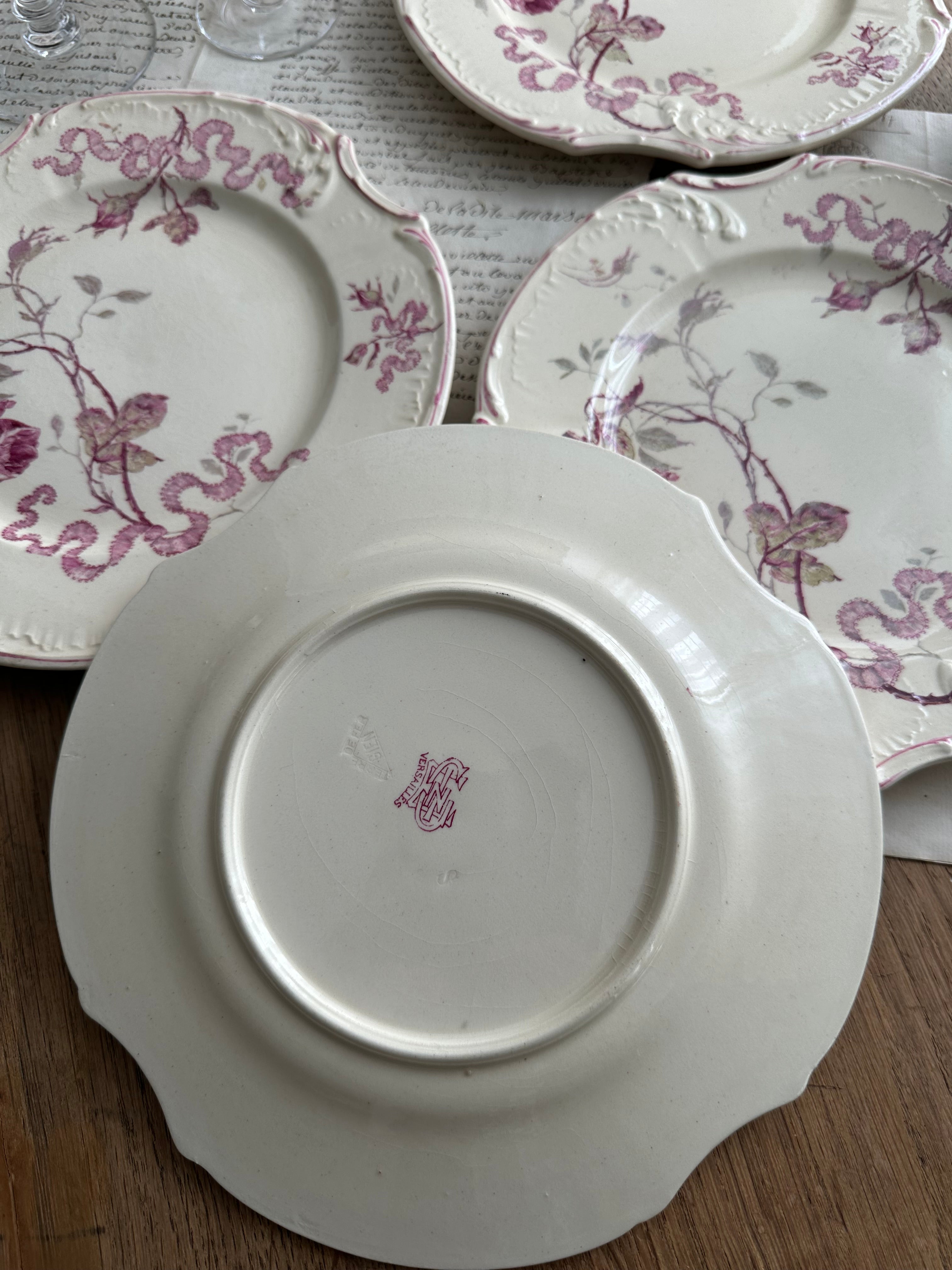 Polychrome Gien dessert plate Versailles model