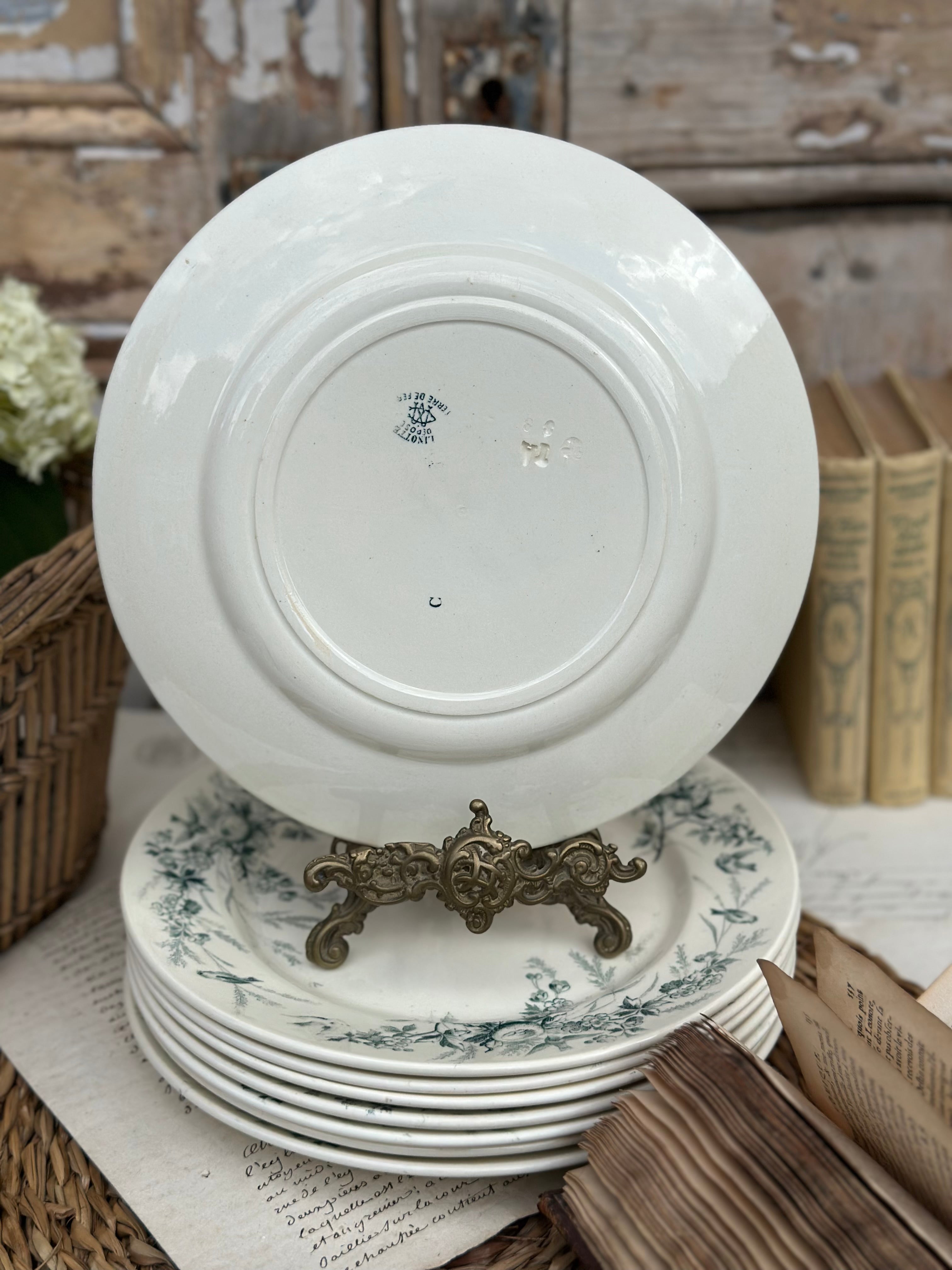 Creil et Montereau "Linotte" flat plate (several available)