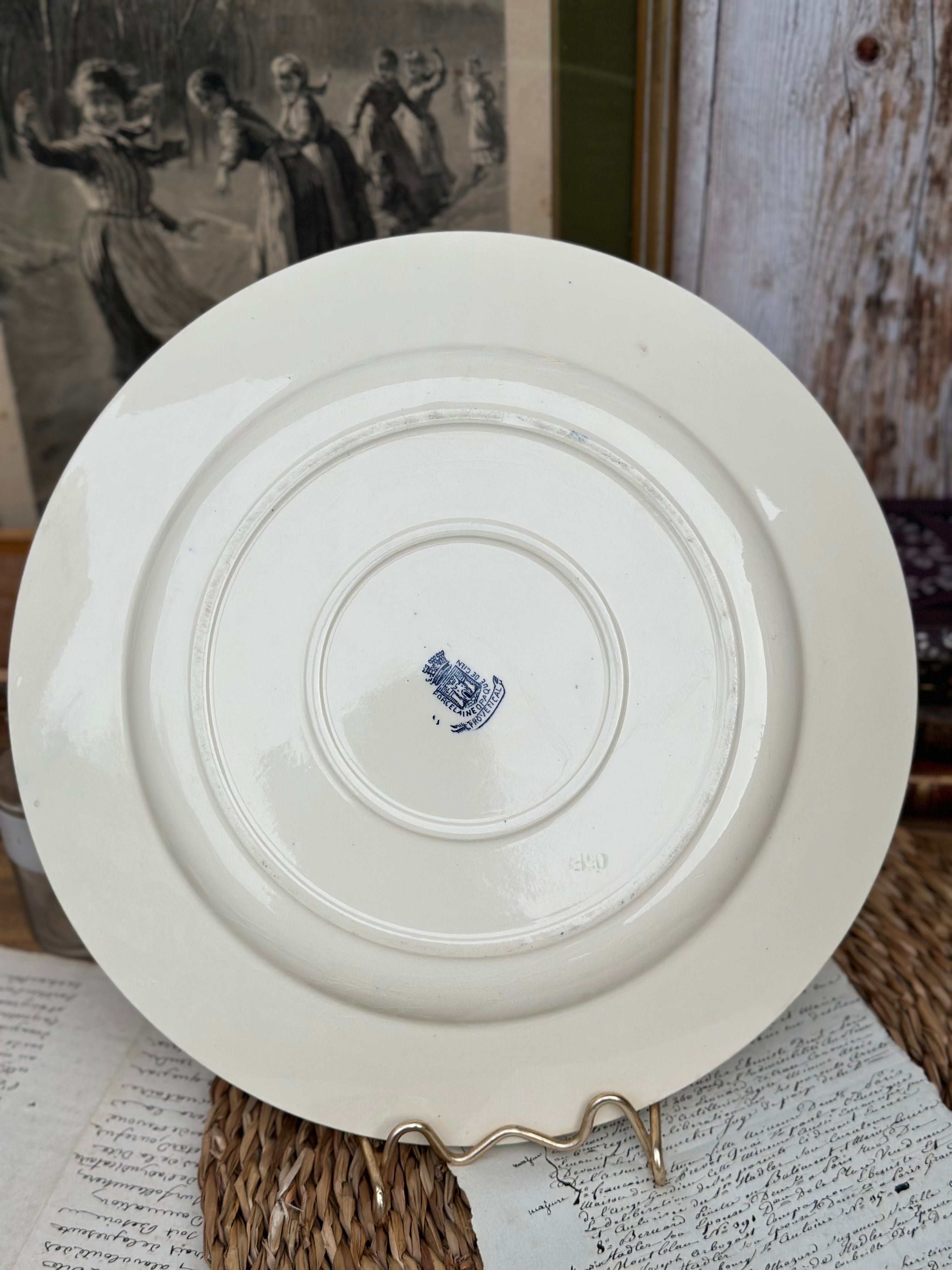 Grand plat rond Gien modèle Provençal