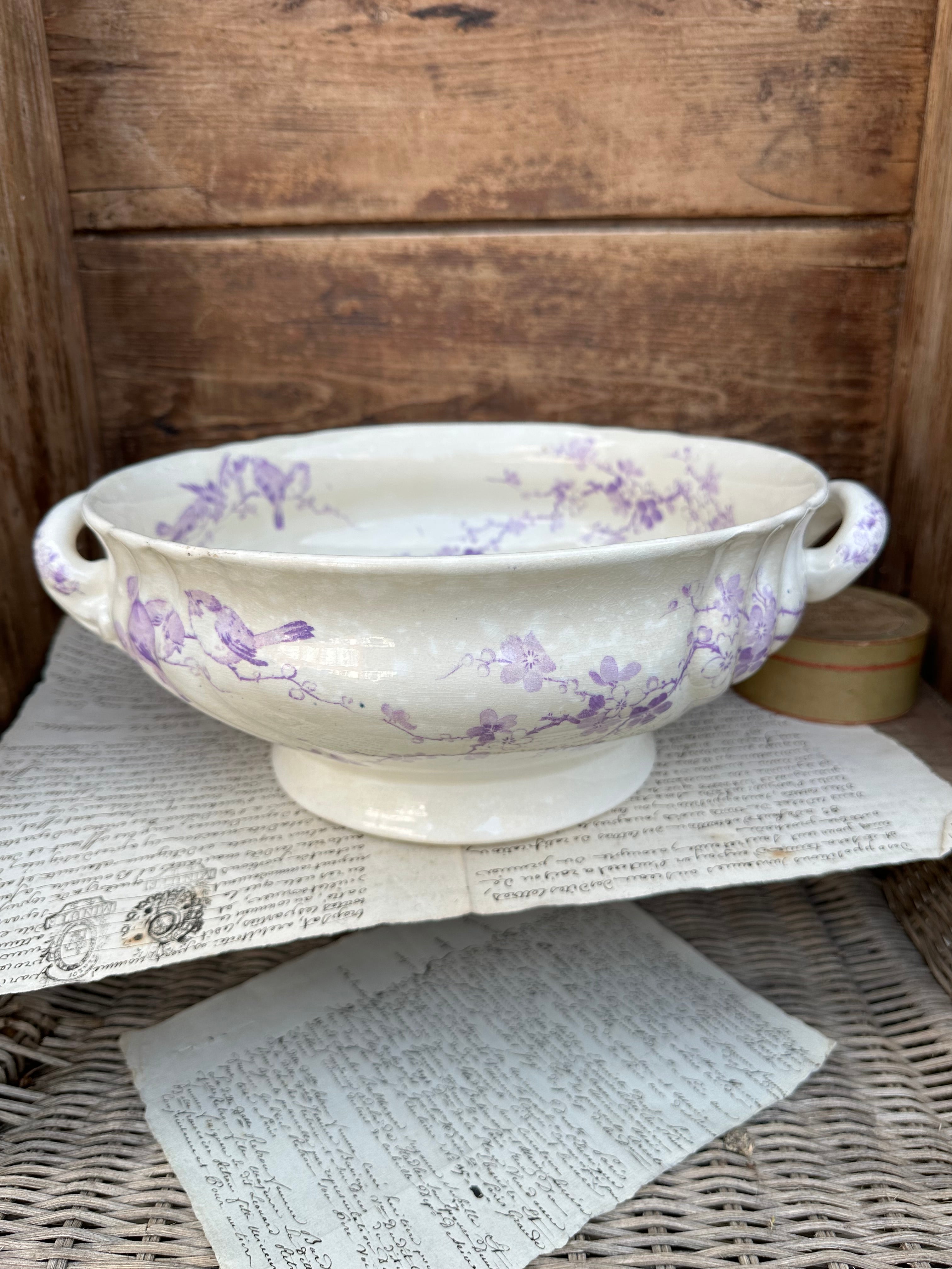 Reserved M - Longwy mauve dinnerware pieces