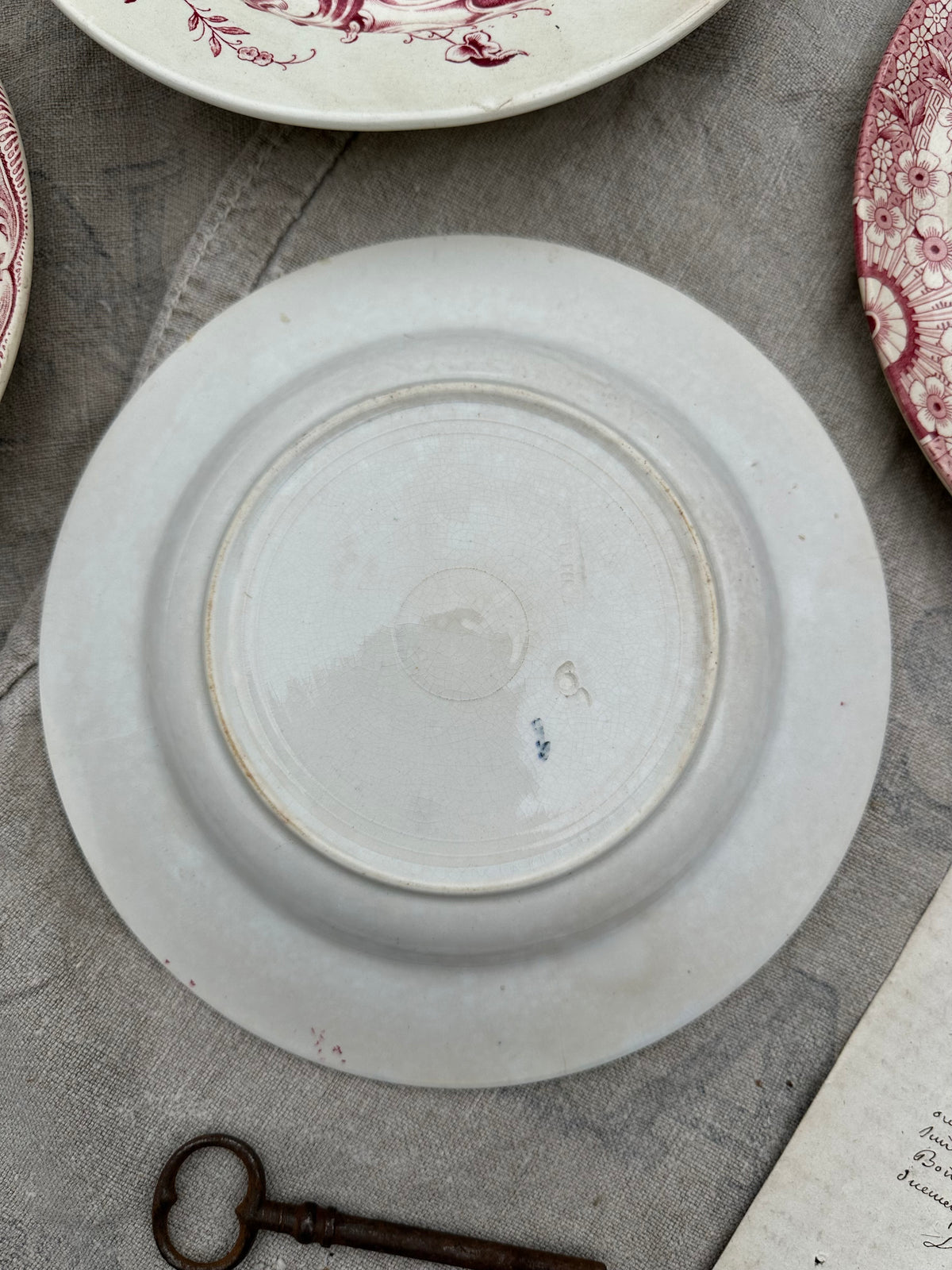 II. Set of 4 assorted deep plates