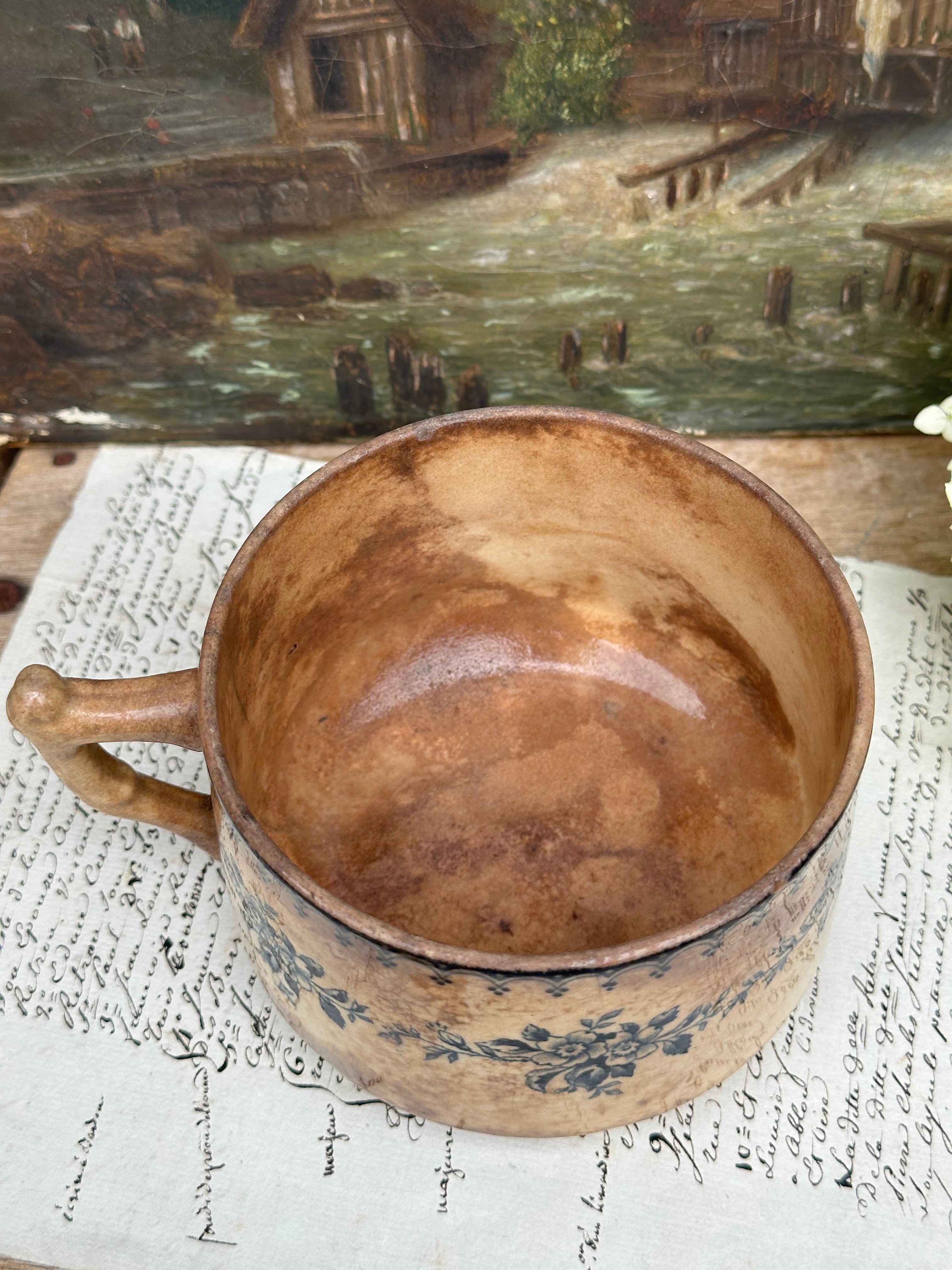 Exceptional large Gien Arcachon hot chocolate cup