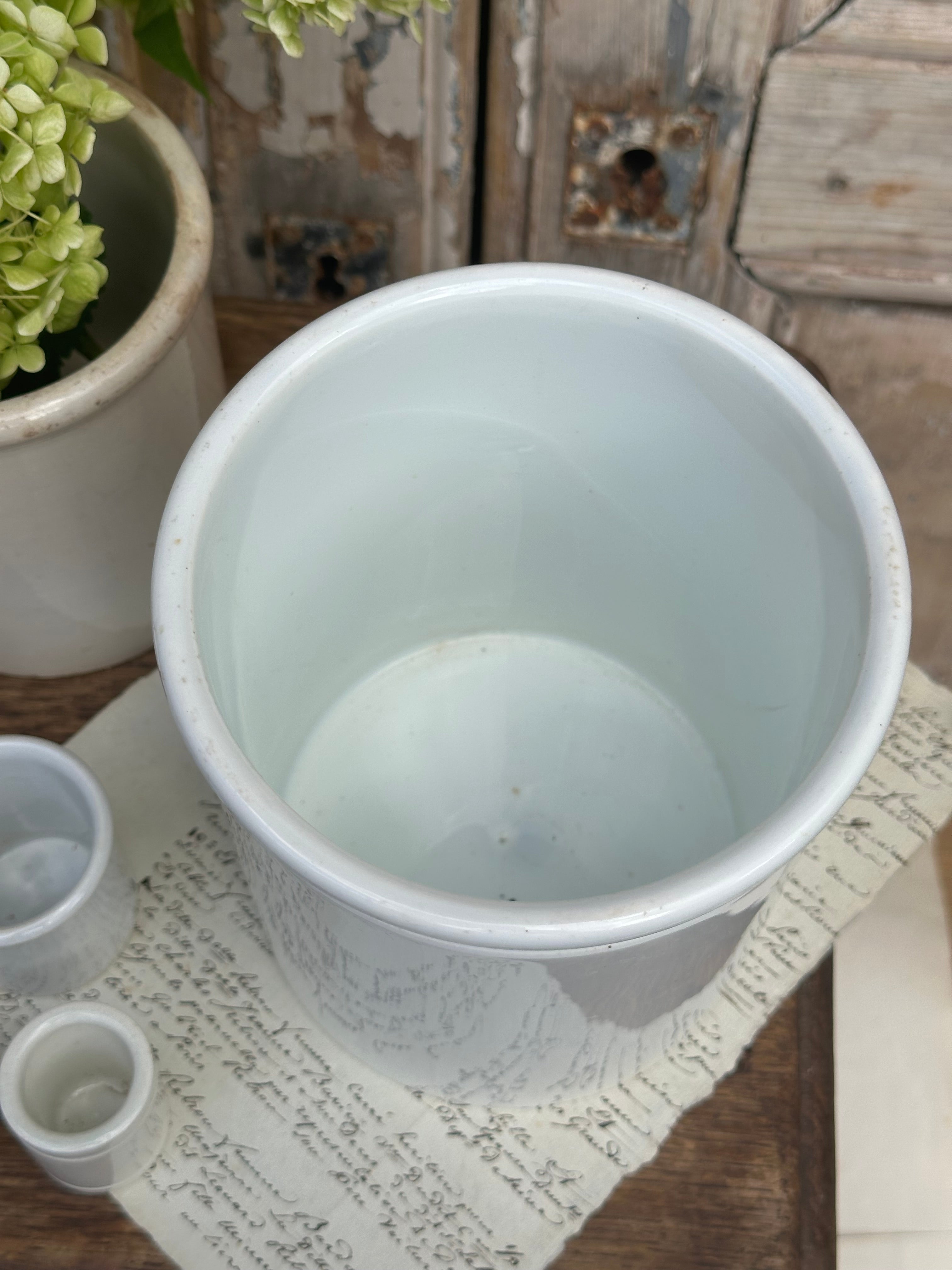 II. Très grand pot Jules Vieillard Bordeaux XIXème - H15cm