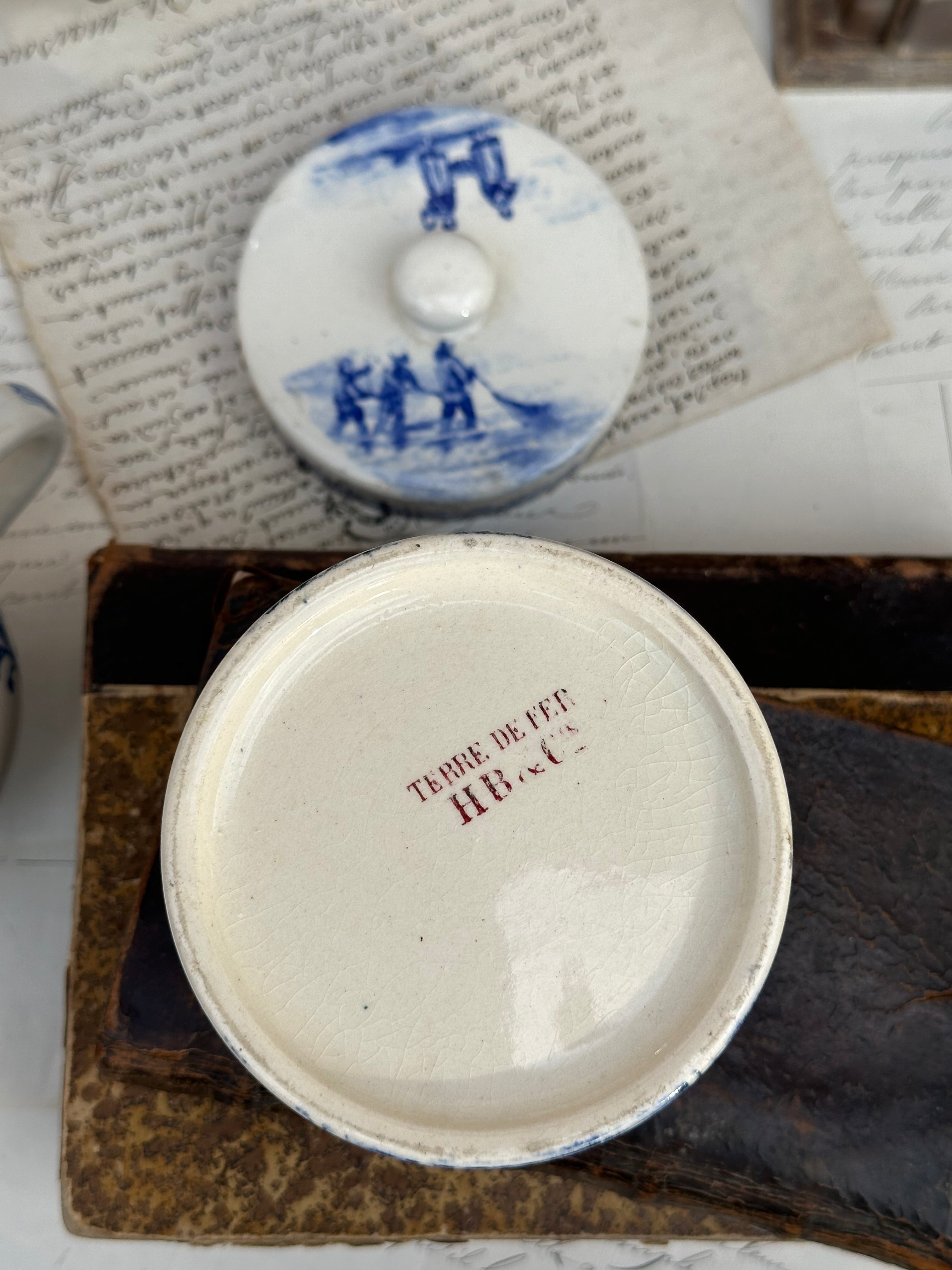Rare boîte à poudre Choisy le Roi XIXème