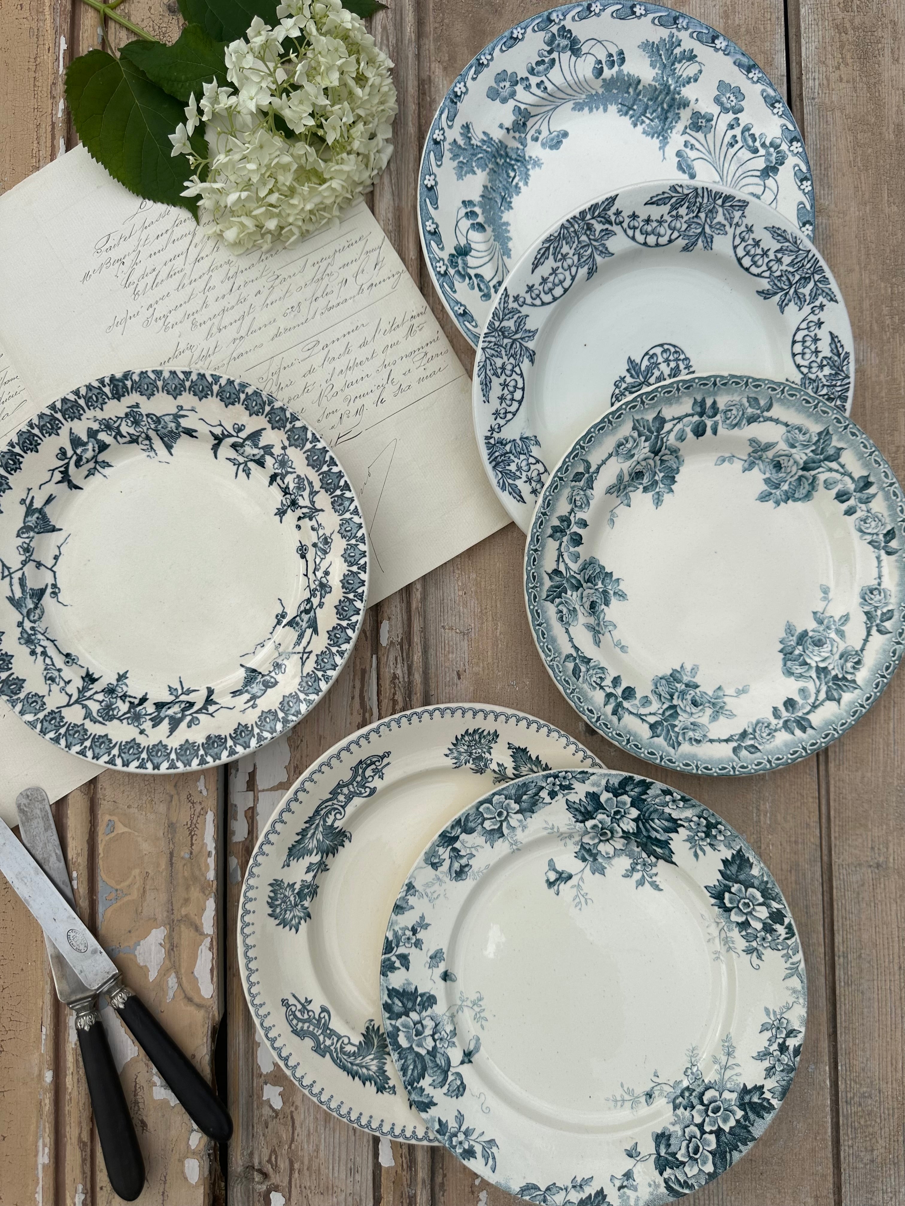 I. Set of 6 mismatched dessert plates
