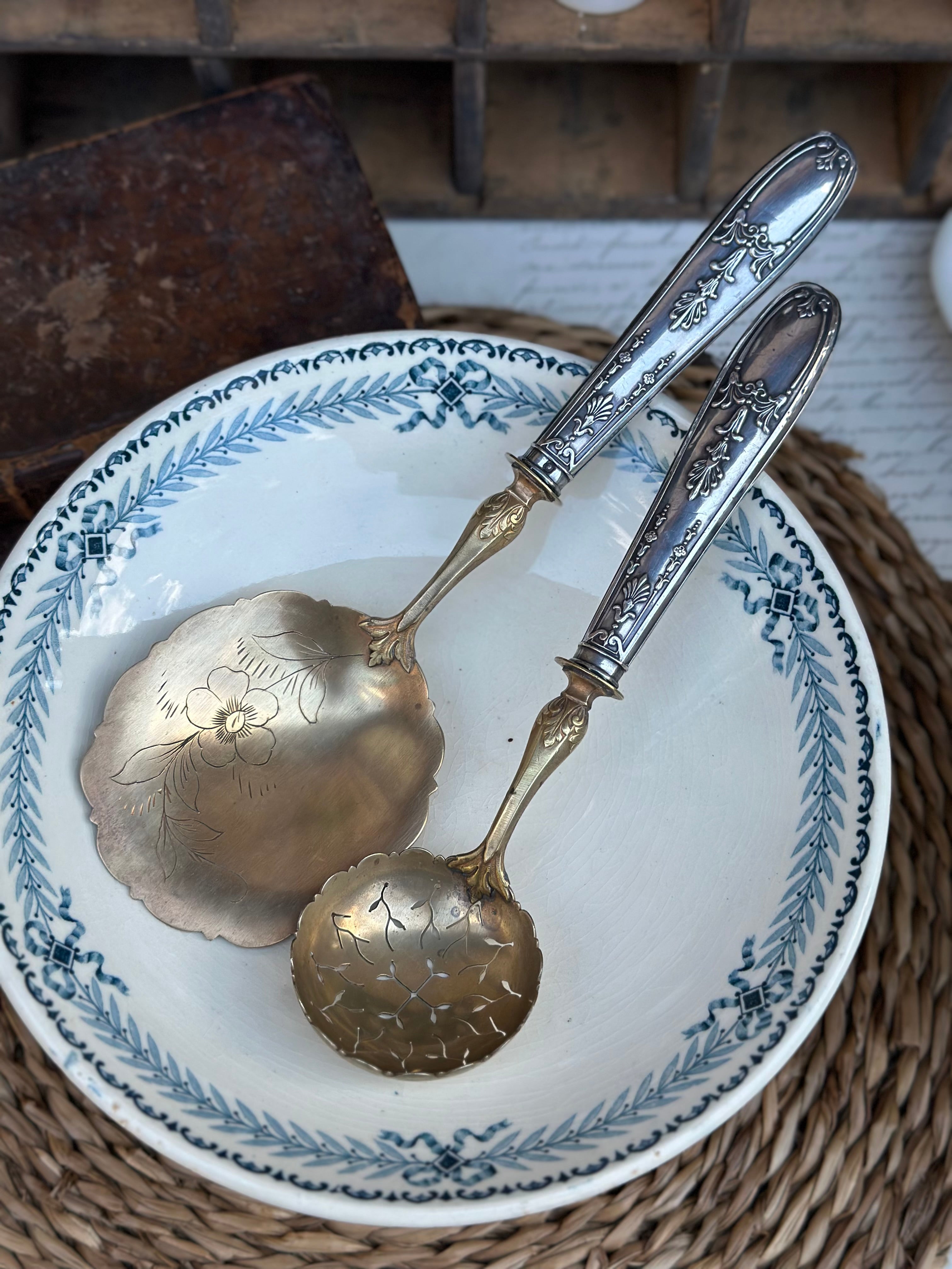 Sublime silver-plated strawberry or ice cream service