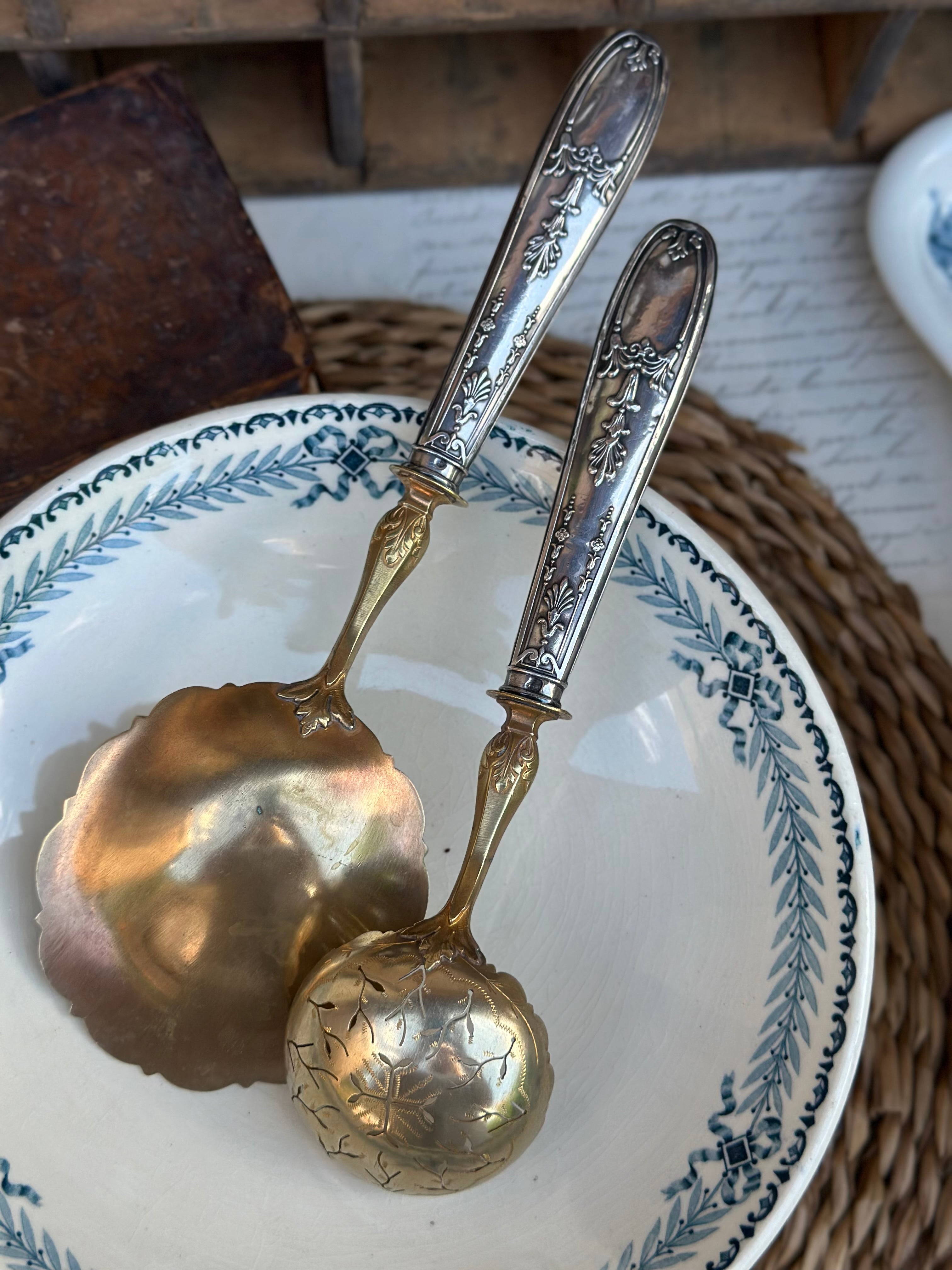 Sublime silver-plated strawberry or ice cream service