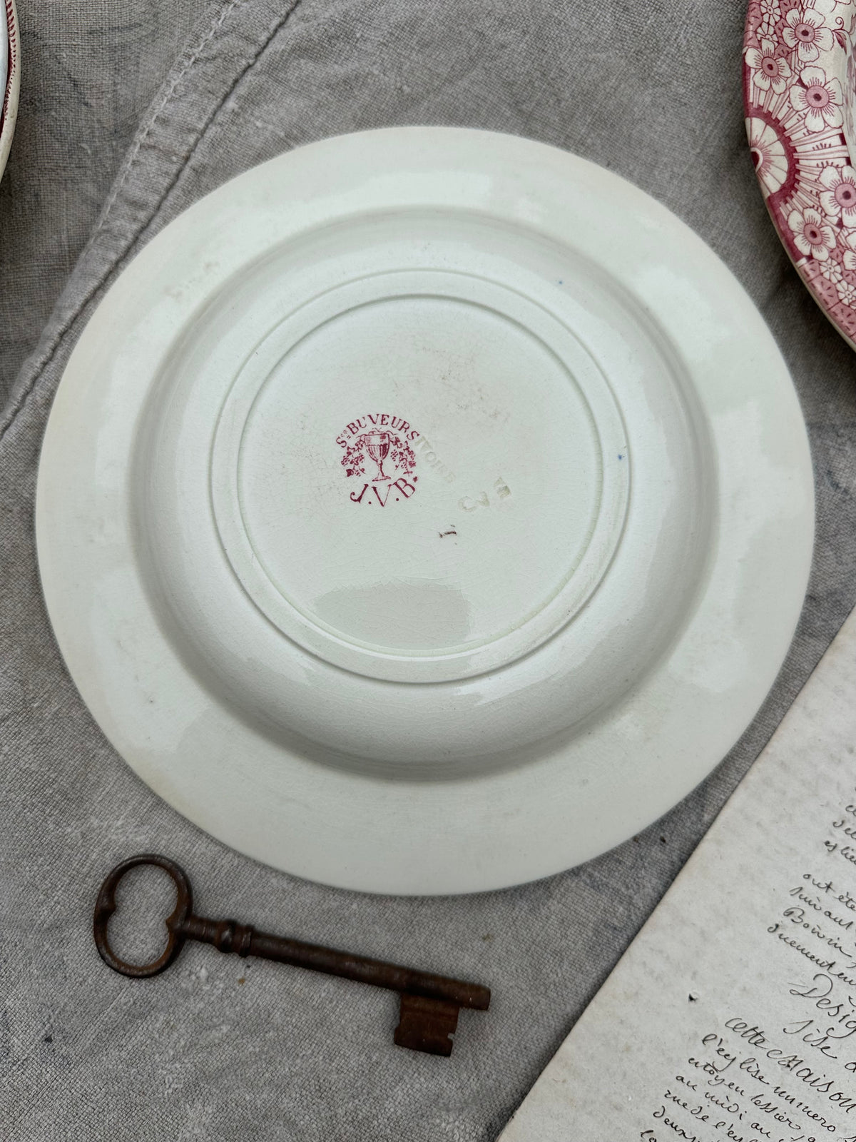 II. Set of 4 assorted deep plates