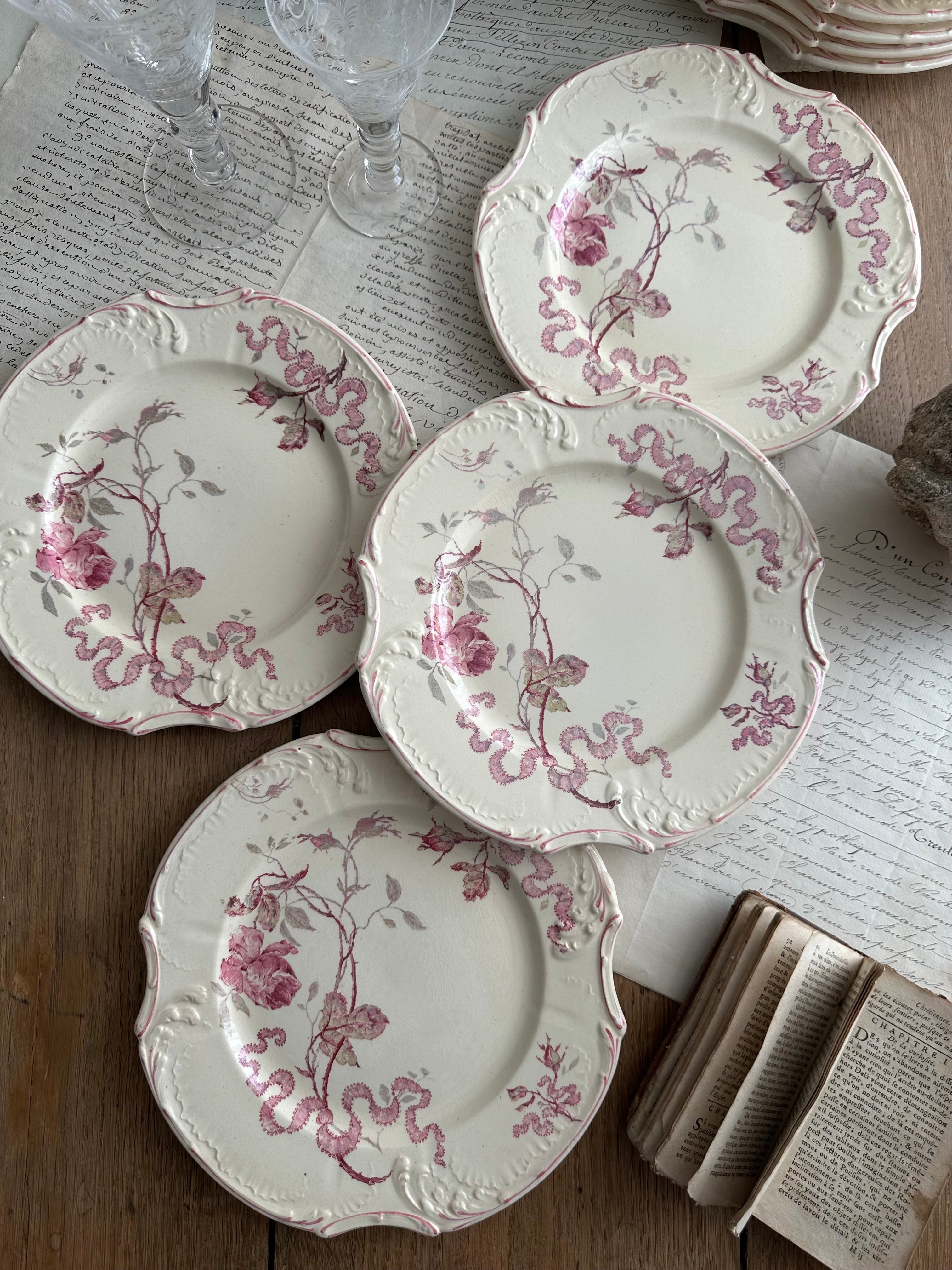 Polychrome Gien dessert plate Versailles model