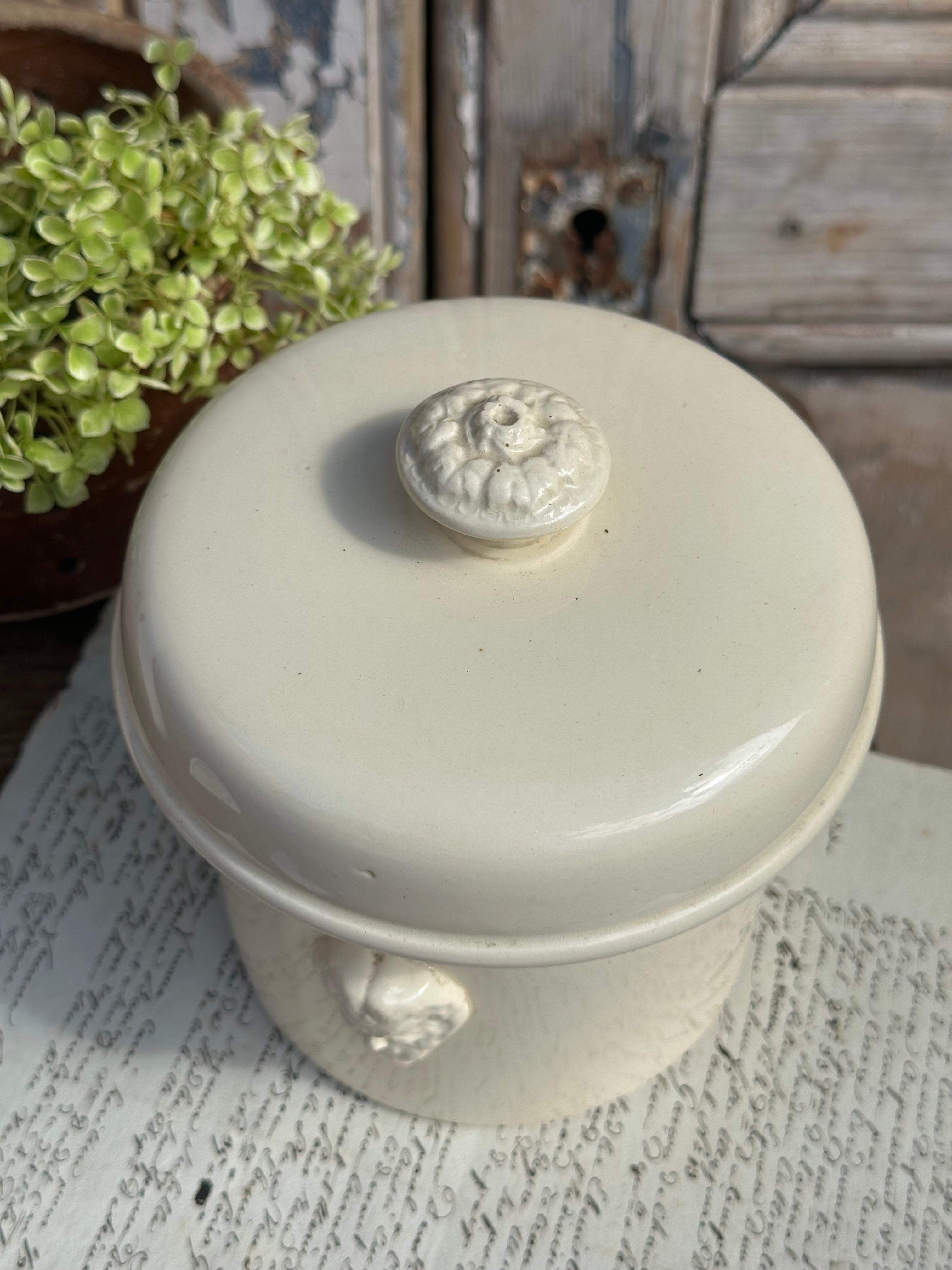 Large terrine Le Cachet - h 14.50cm