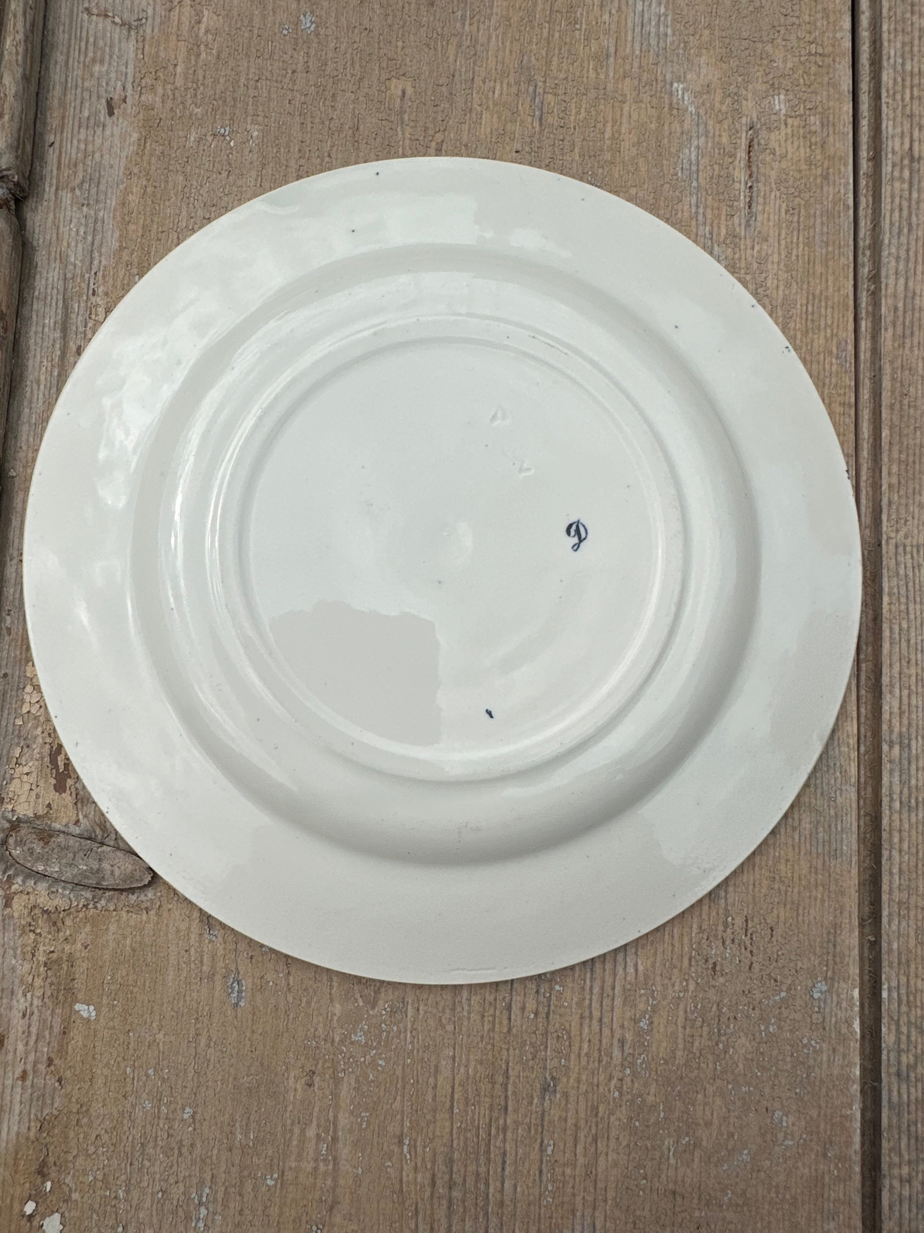 I. Set of 6 mismatched dessert plates