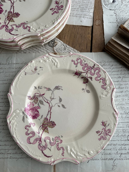 Gien polychrome flat plate, Versailles pattern