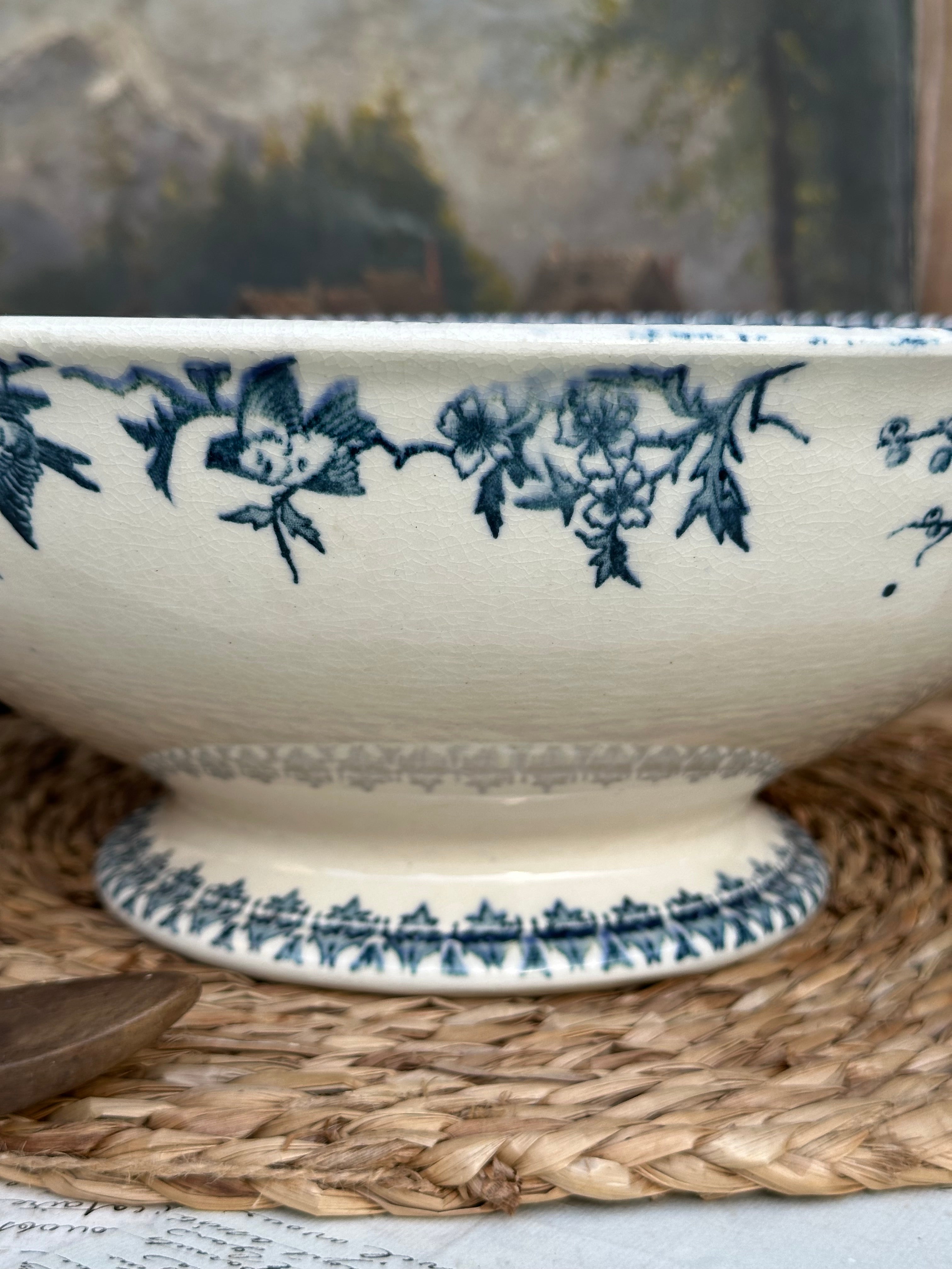 Large ironstone salad bowl Choisy le Roi Lyonnais model