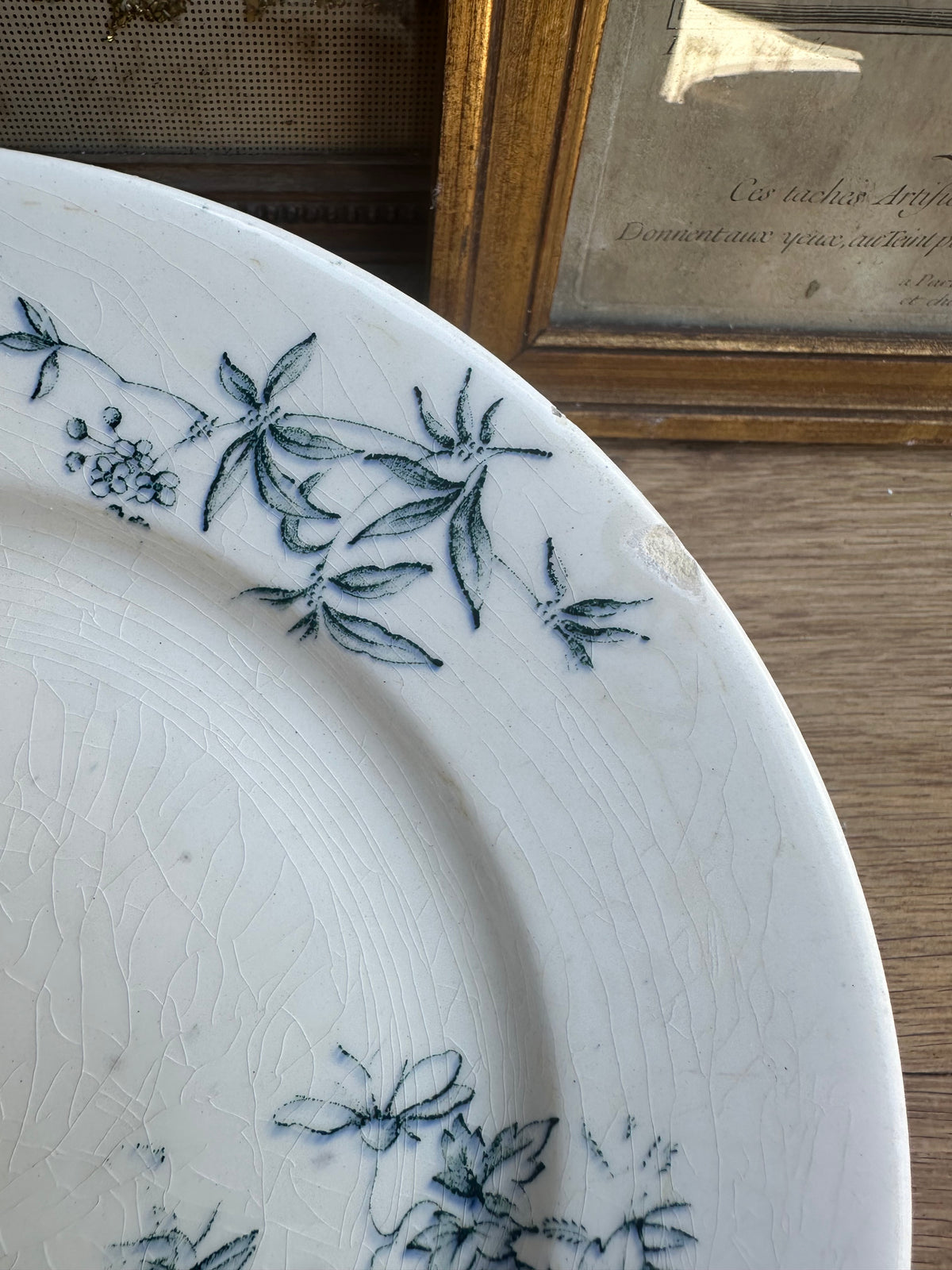 Plat piédouche Longwy modèle Mignon