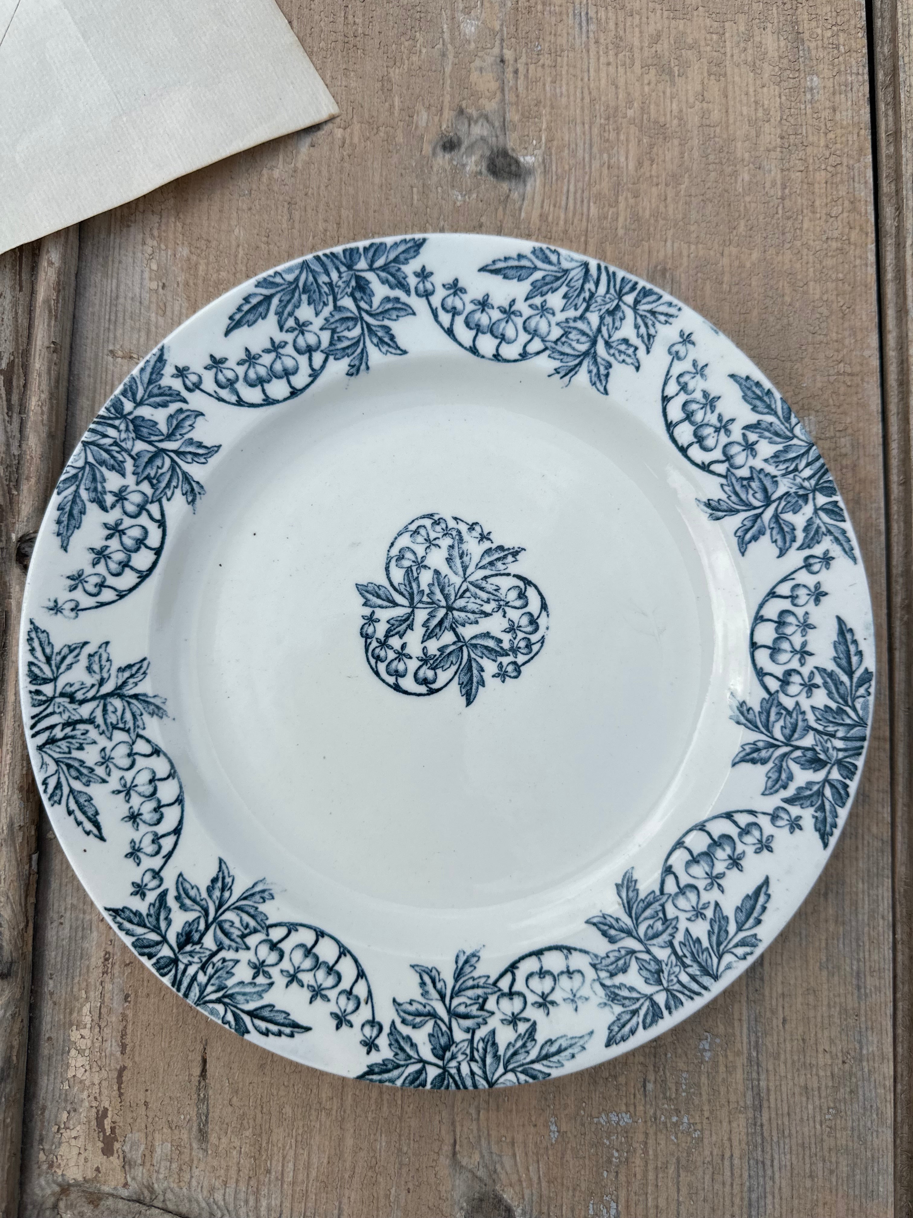 II. Set of 6 assorted dessert plates