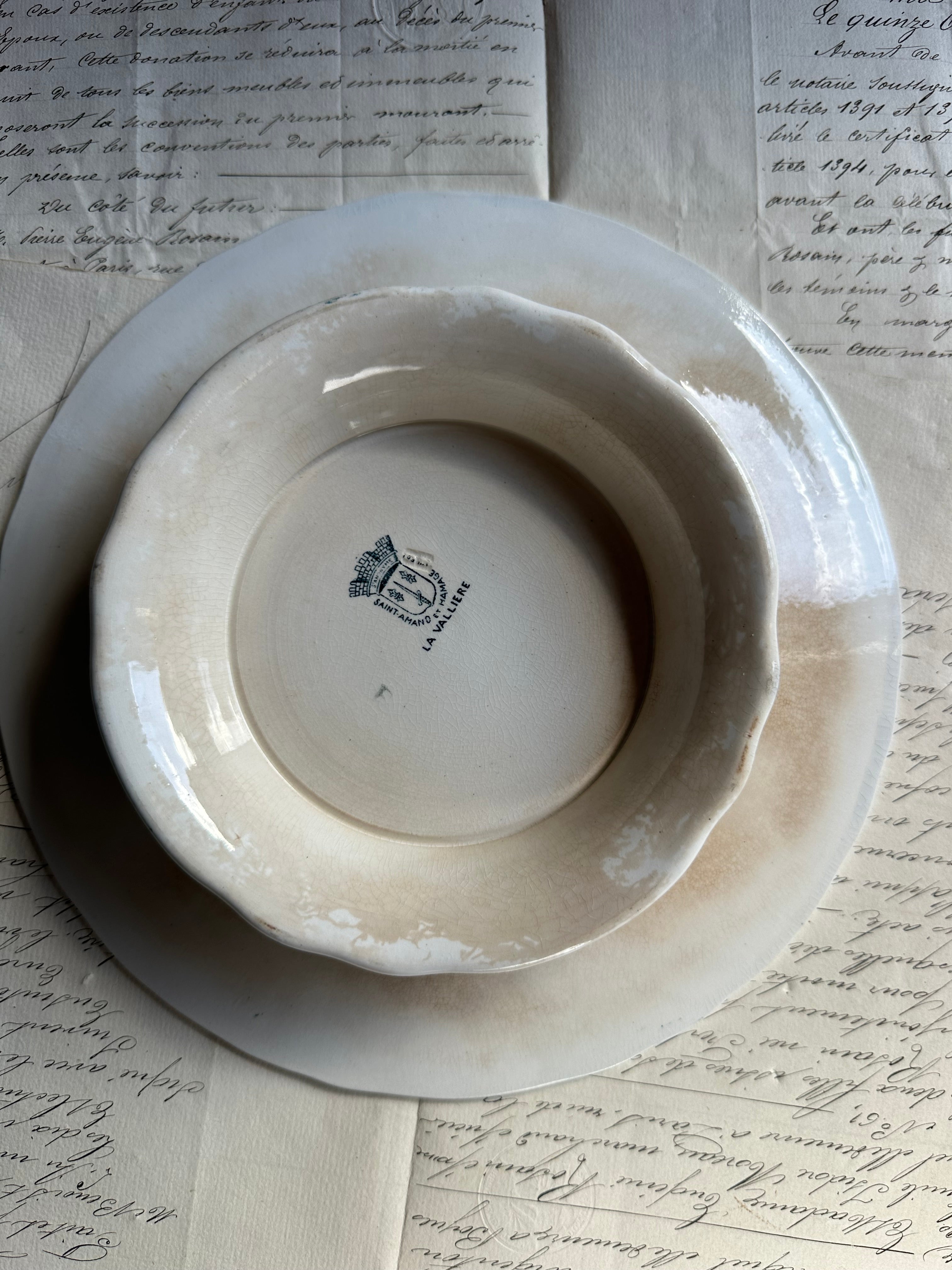 St. Amand compote dish, La Vallière model