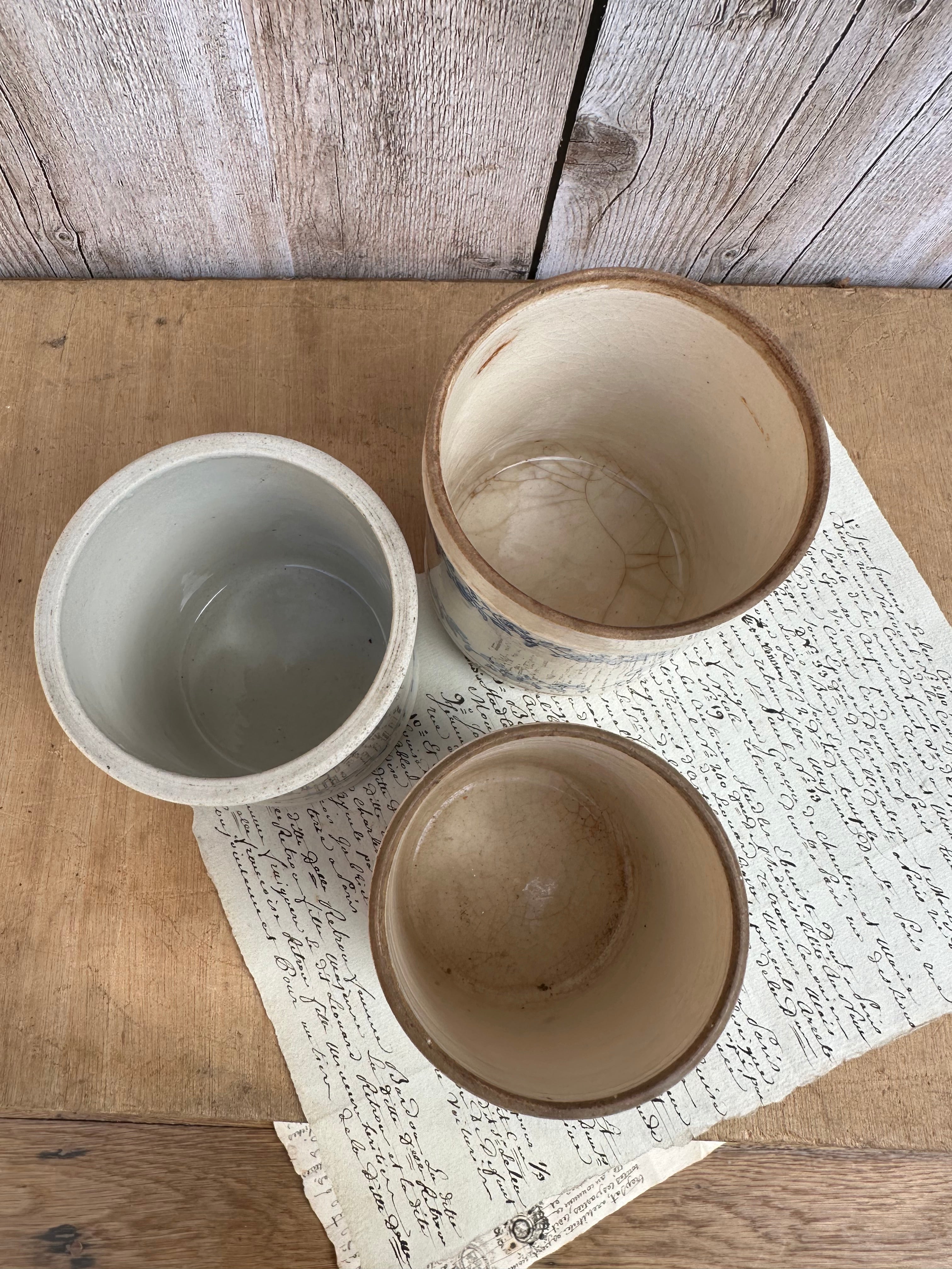 Suite de 3 pots St Uze