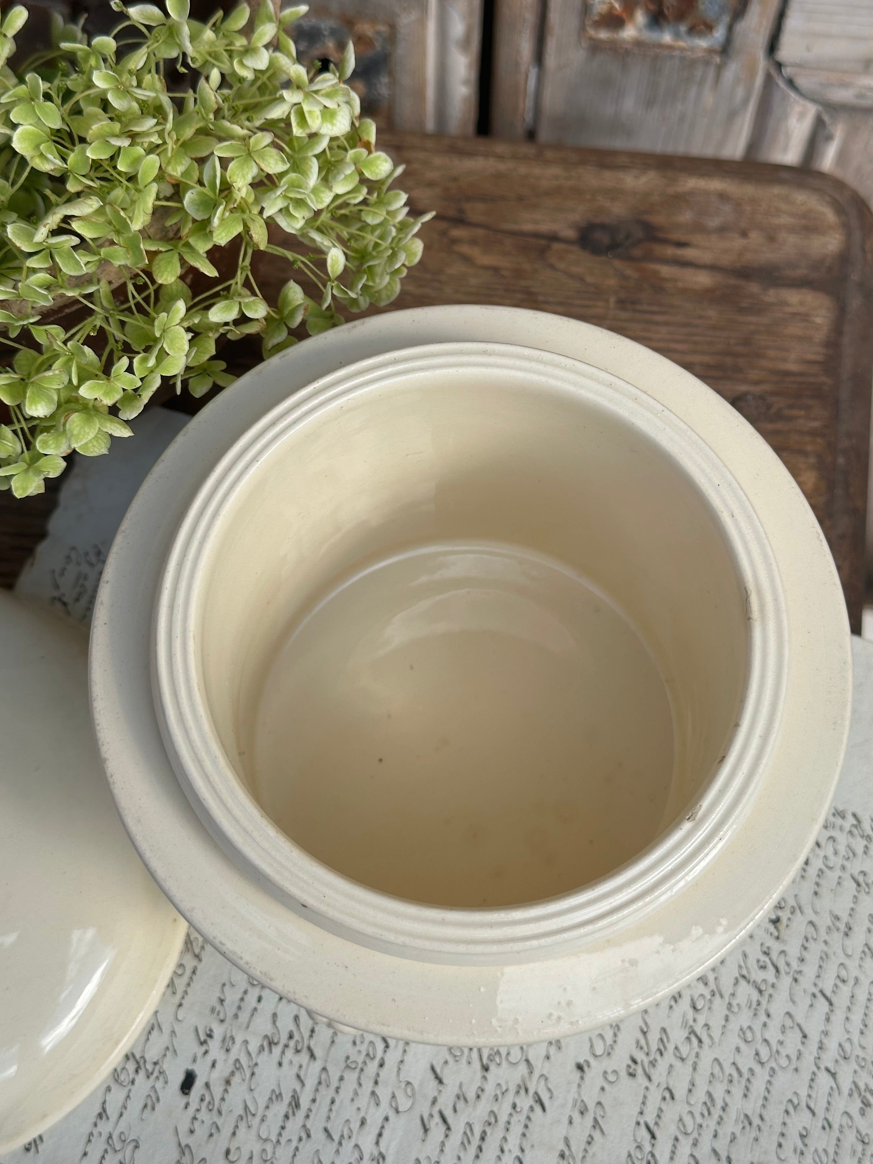 Large terrine Le Cachet - h 14.50cm