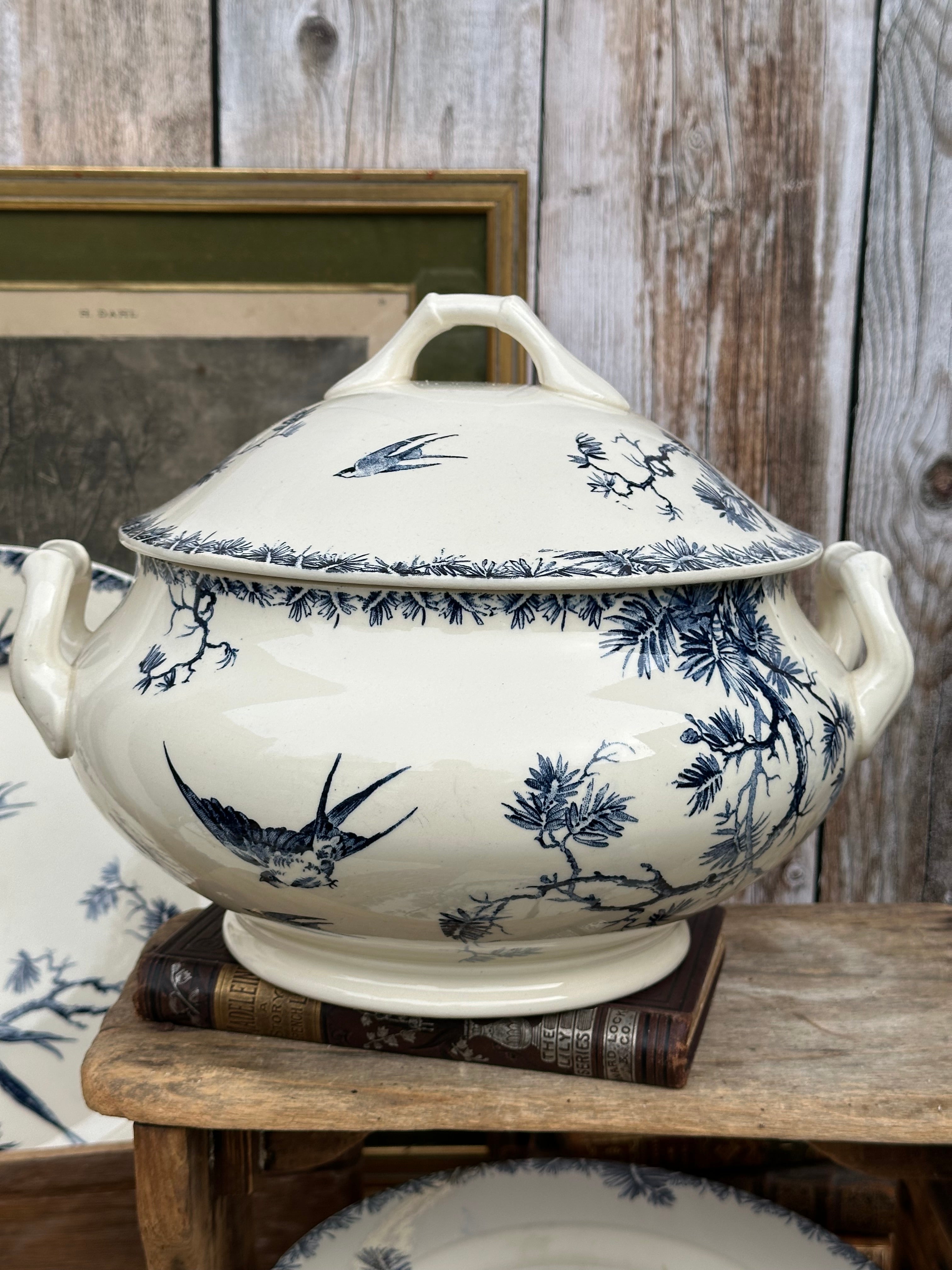 Grande soupière Gien modèle Provençal