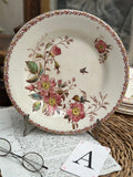 A. Assiette à dessert polychrome Gien modèle Mai