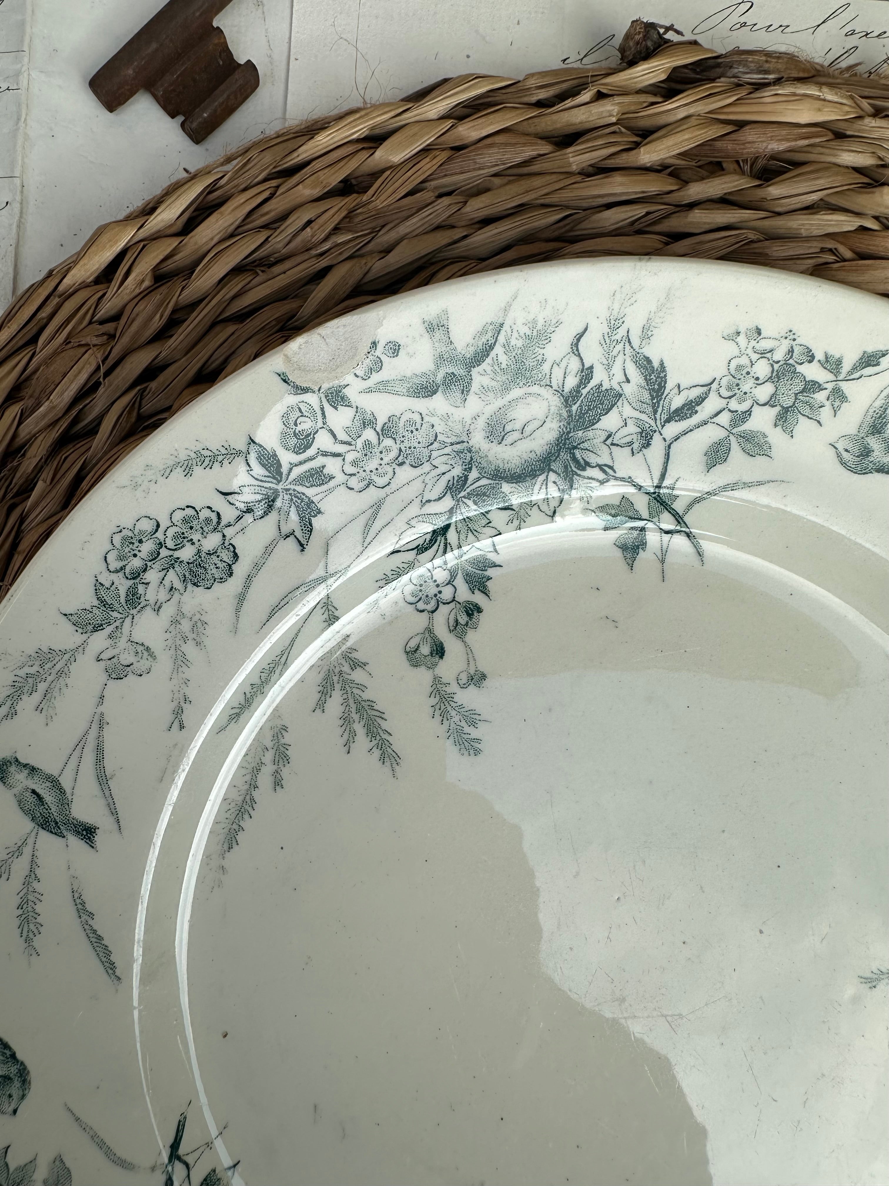4 assiettes dépareillées imparfaites