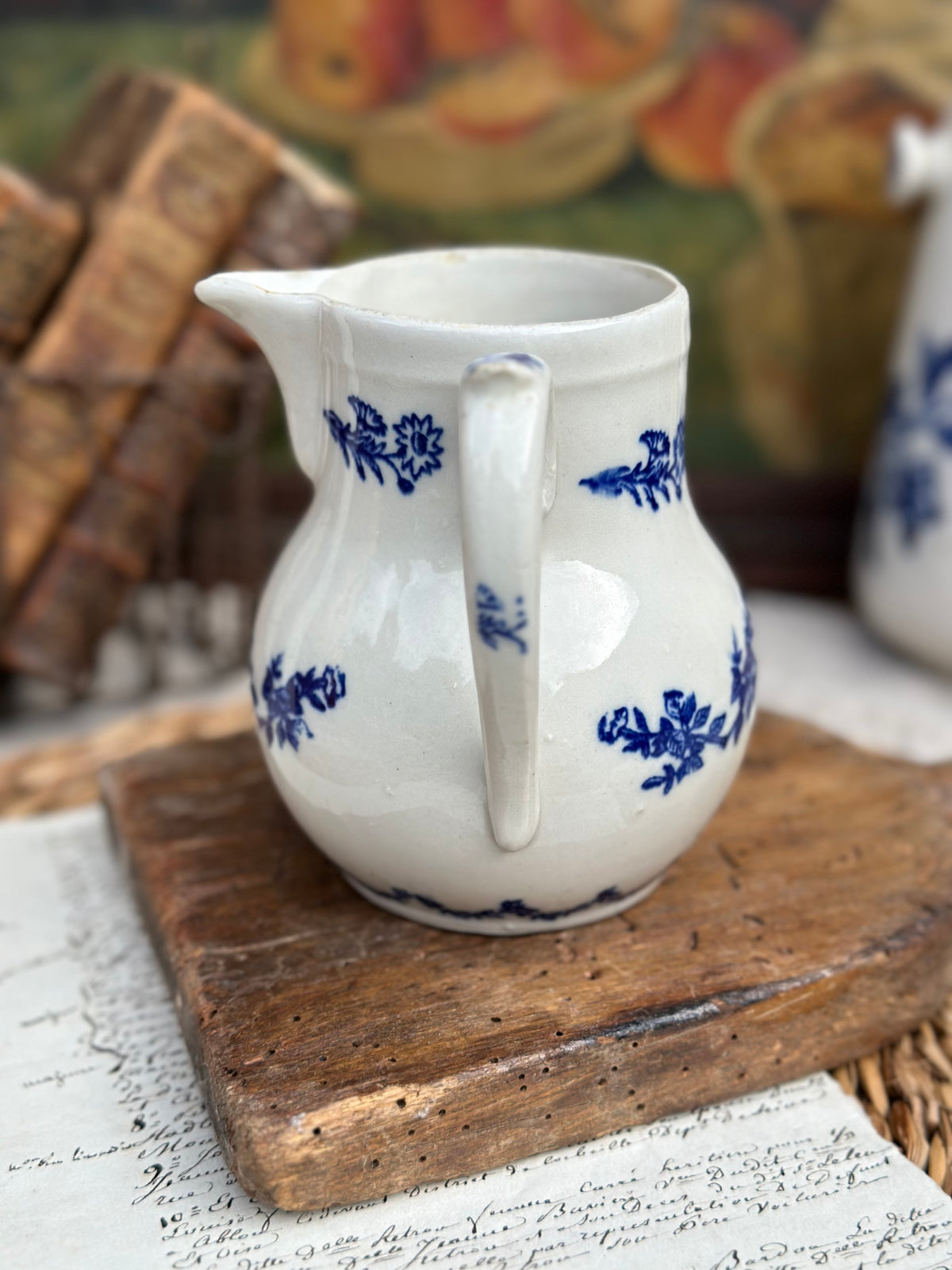 St. Uze pot with handle