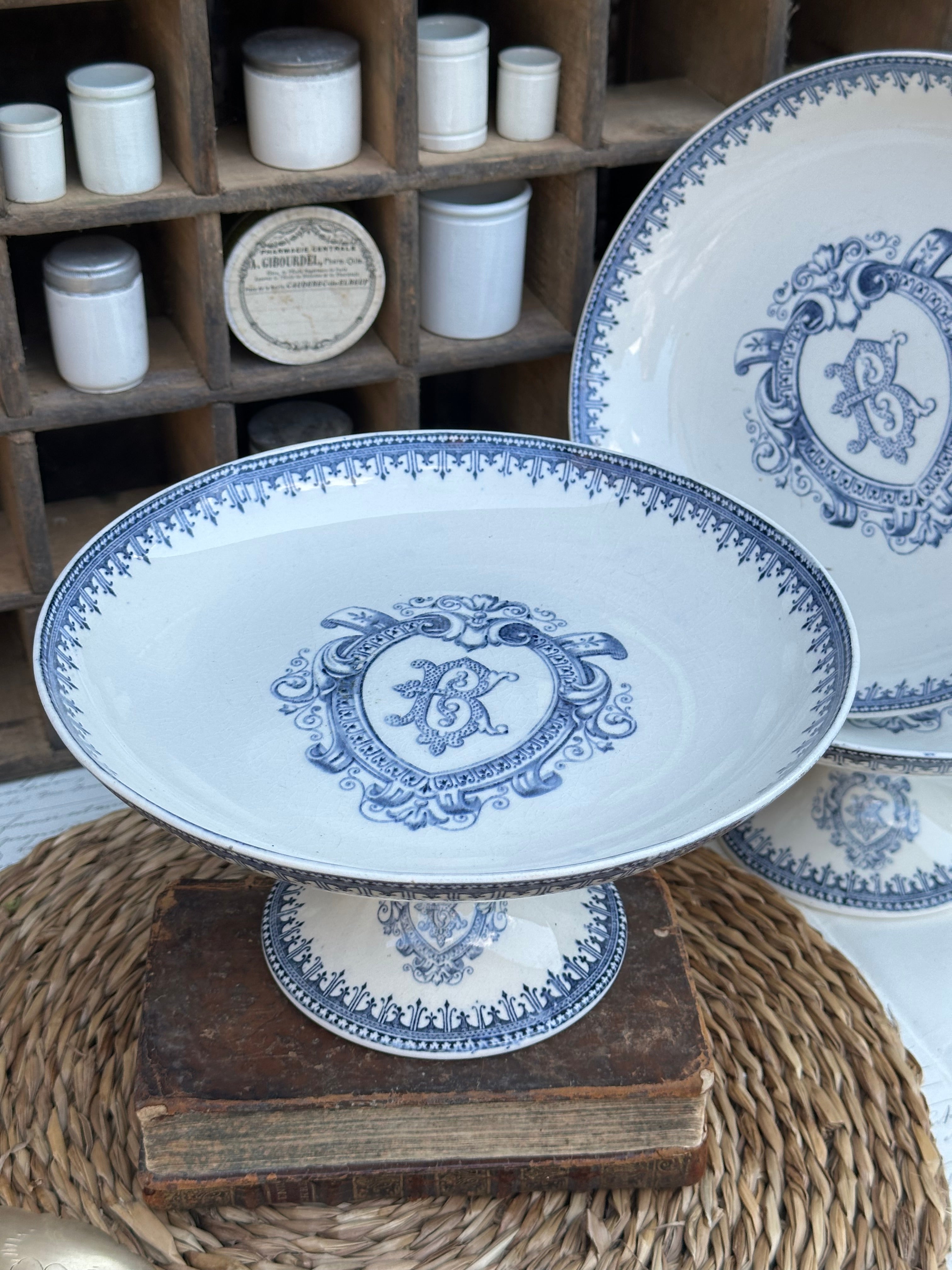 Compote dish, ironstone, Vermont F