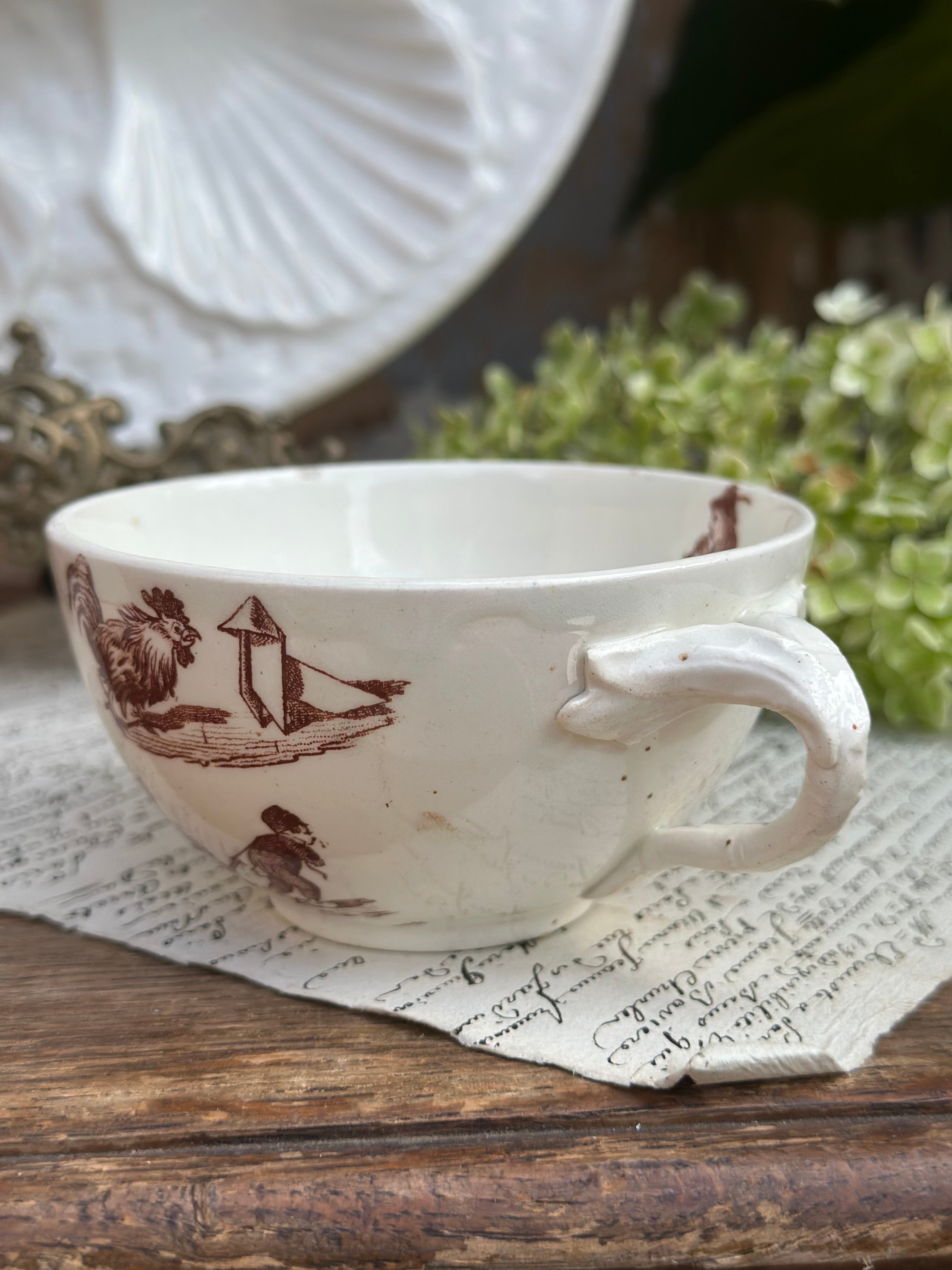 Tasse à thé Lunéville Grandville