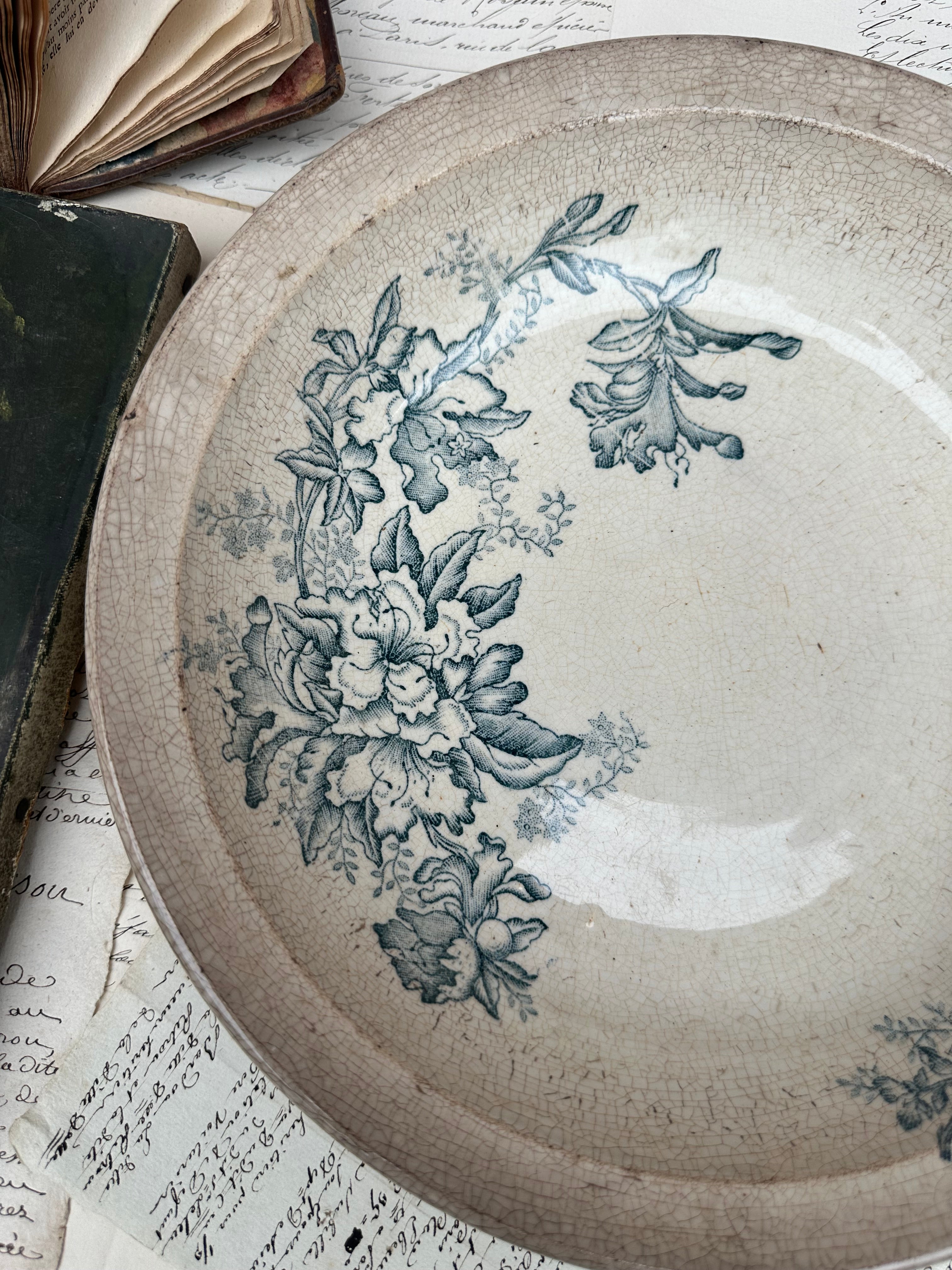 Patinated ironstone deep dish