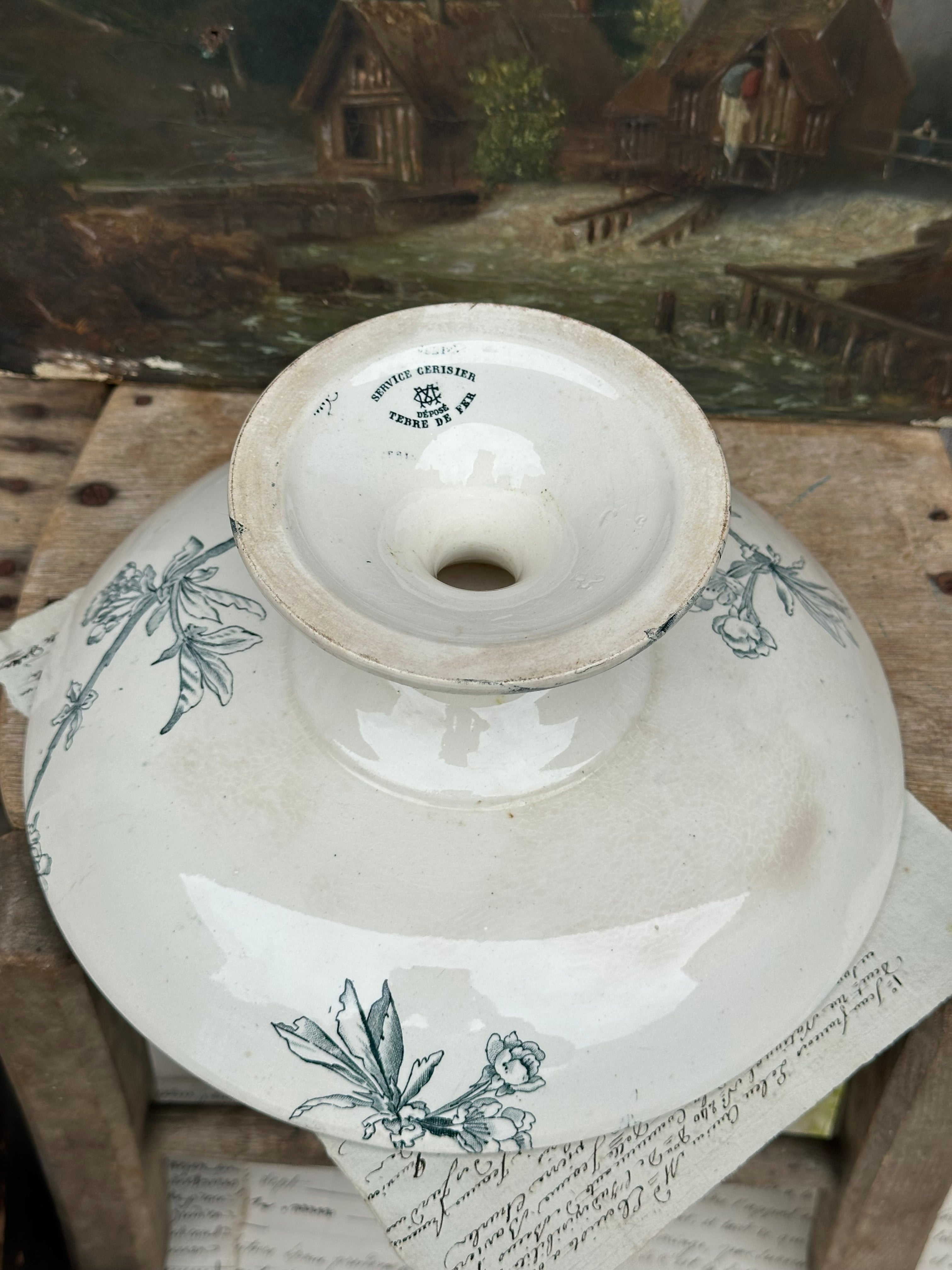 Creil et Montereau compotier, Cerisier pattern